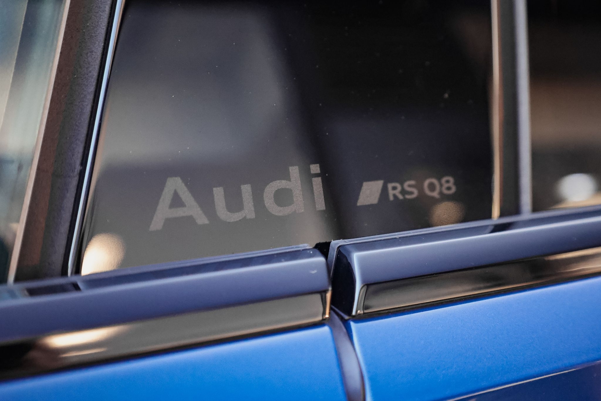 AUDI RSQ8 PERFORMANCE TFSI QUATTRO