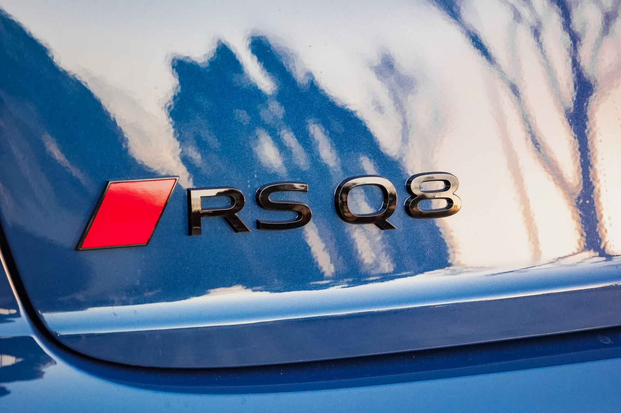 AUDI RSQ8 PERFORMANCE TFSI QUATTRO