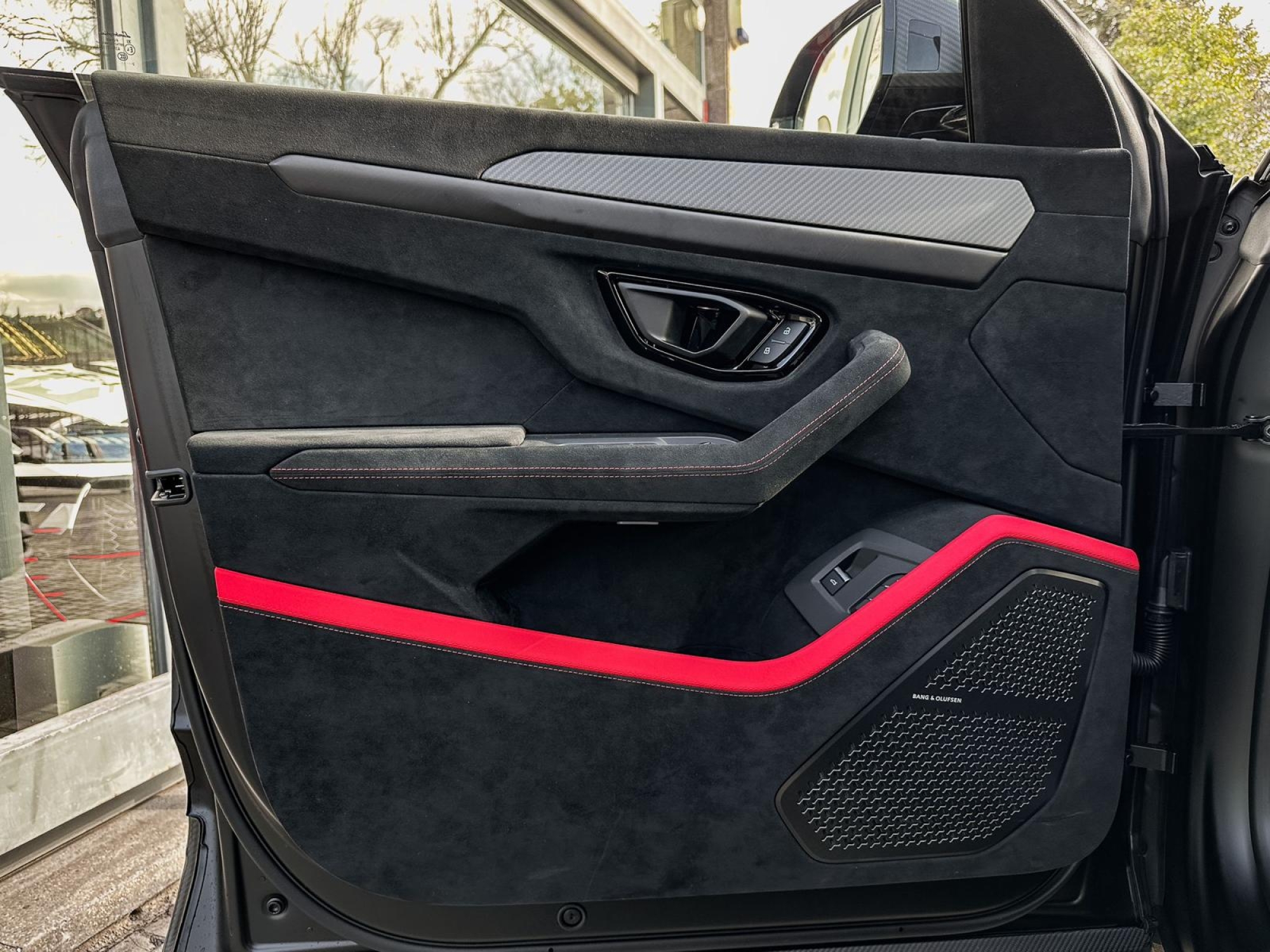 LAMBORGHINI URUS PERFORMANTE