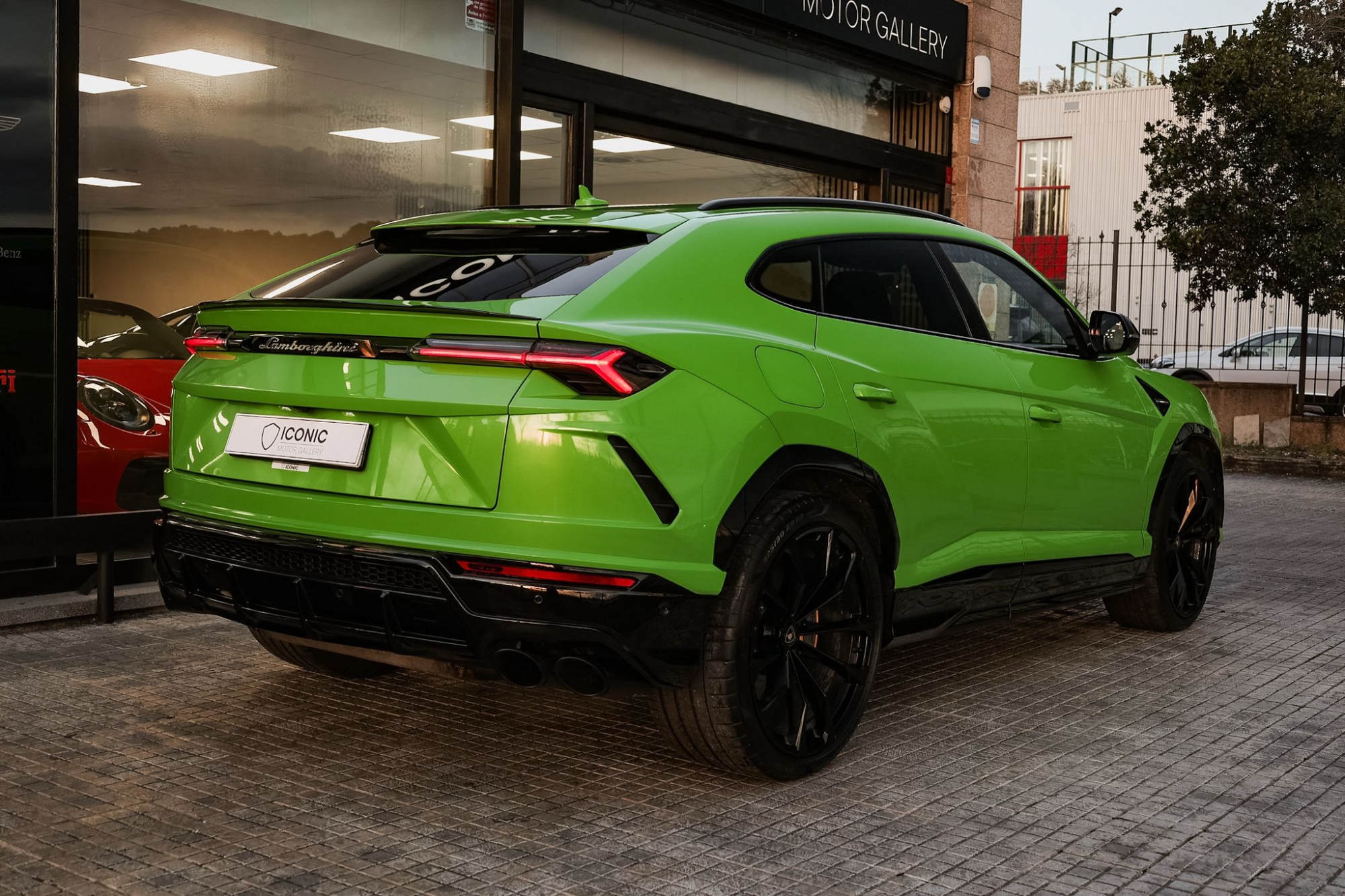 LAMBORGHINI URUS 4.0 V8