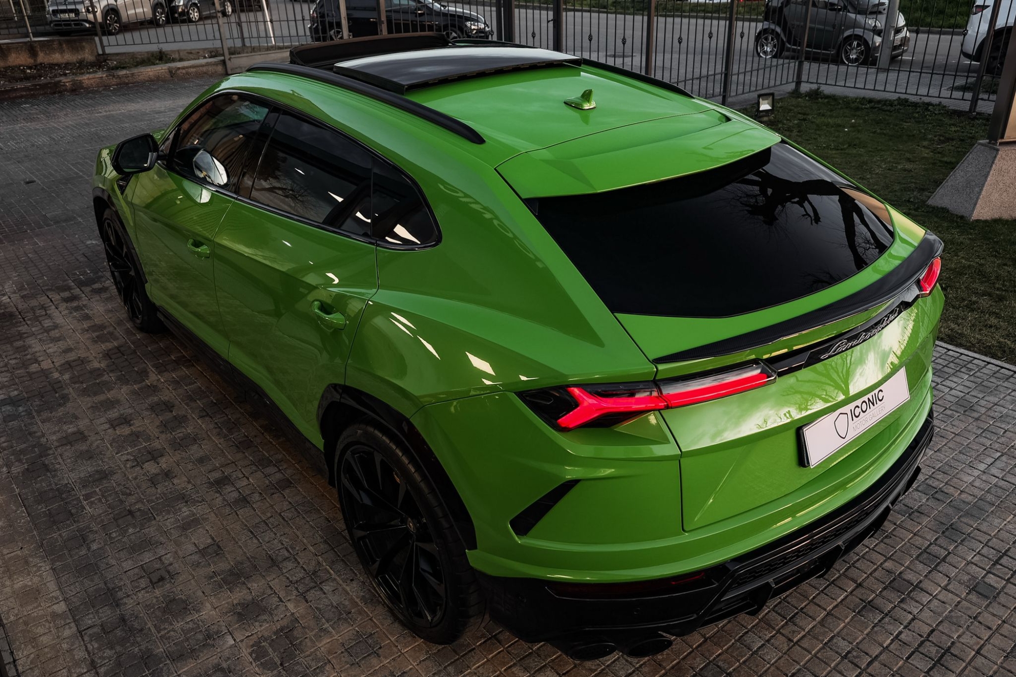LAMBORGHINI URUS 4.0 V8