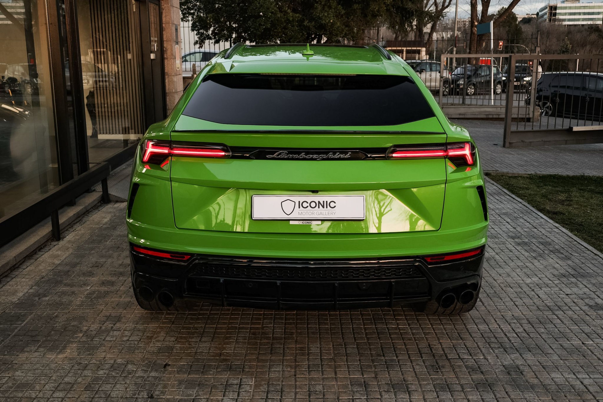 LAMBORGHINI URUS 4.0 V8