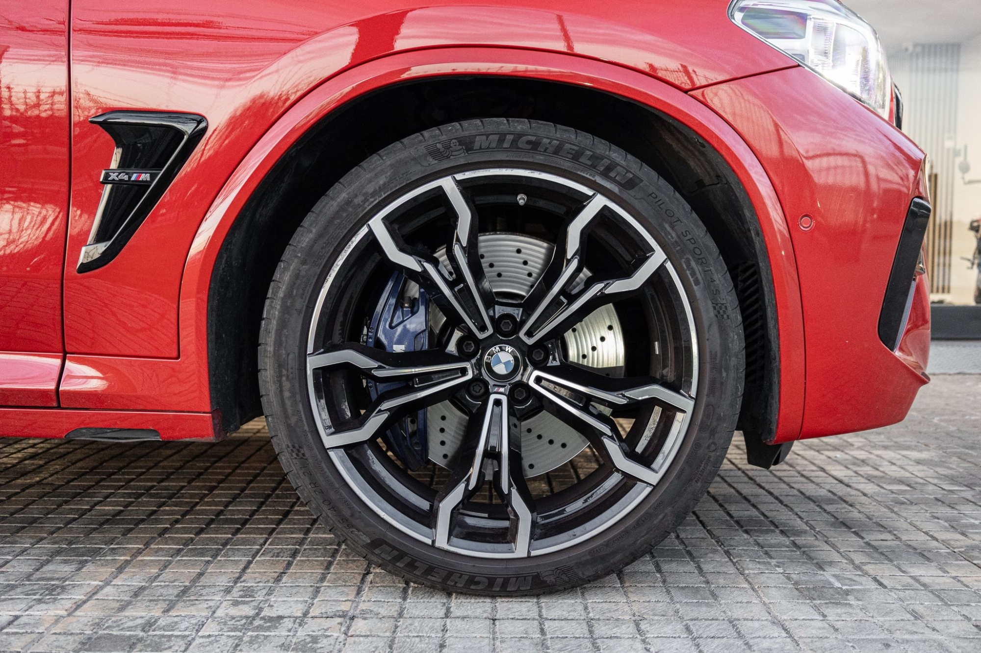 BMW X4M COMPETITION