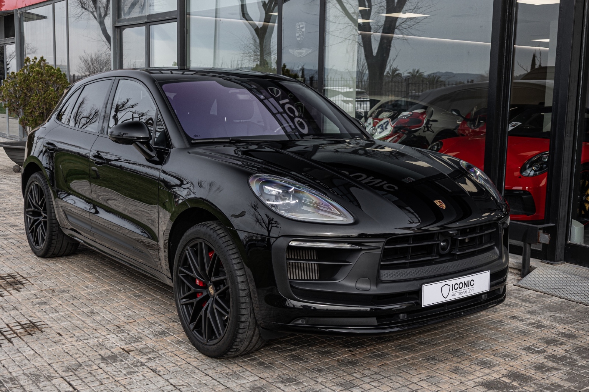 PORSCHE MACAN GTS