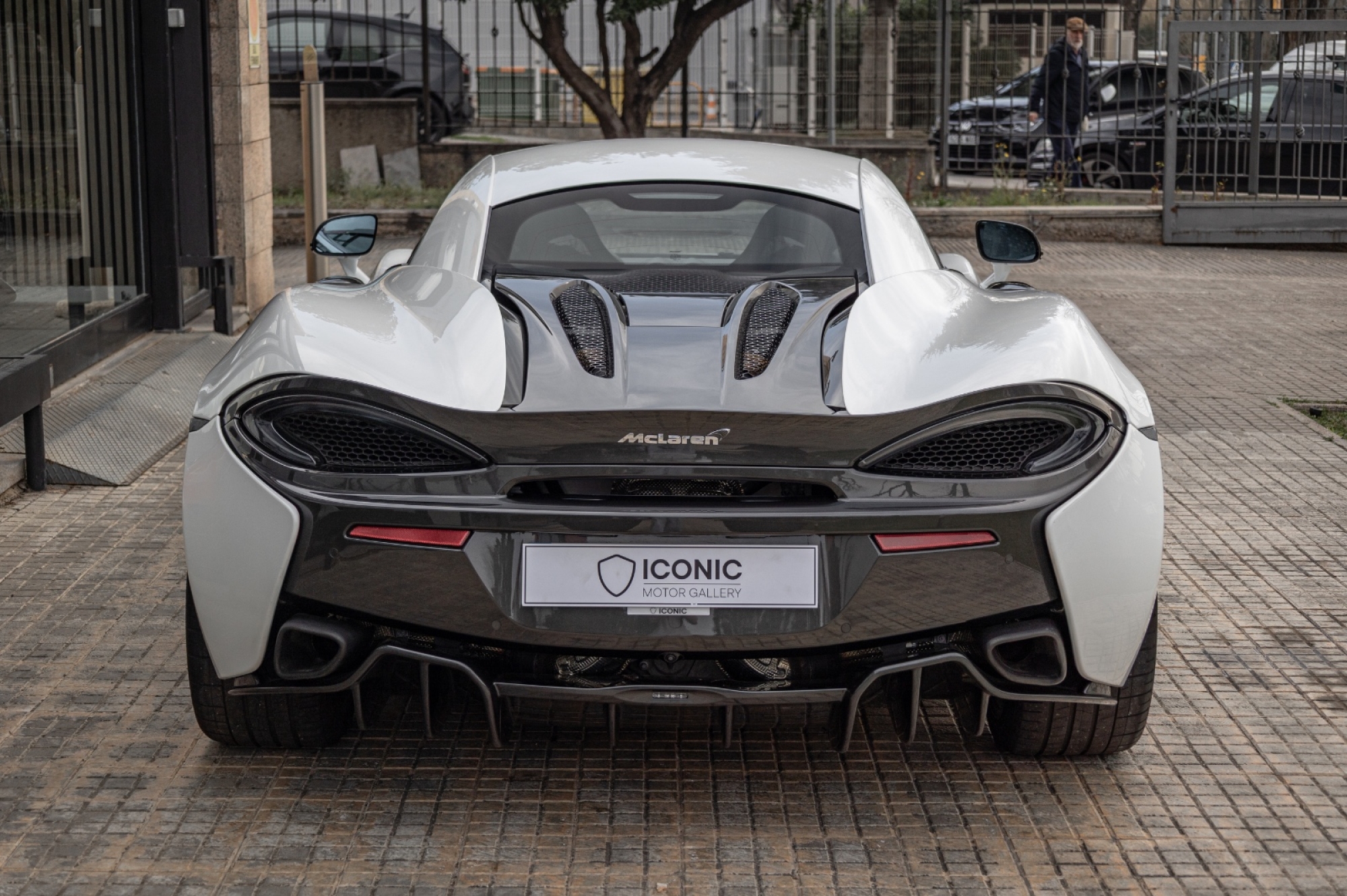 MCLAREN 570S
