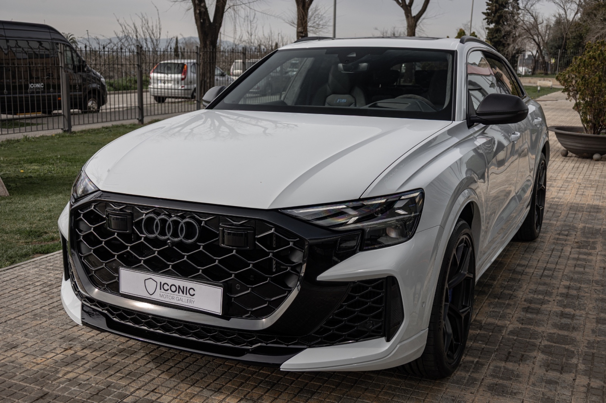 AUDI RSQ8 PERFORMANCE