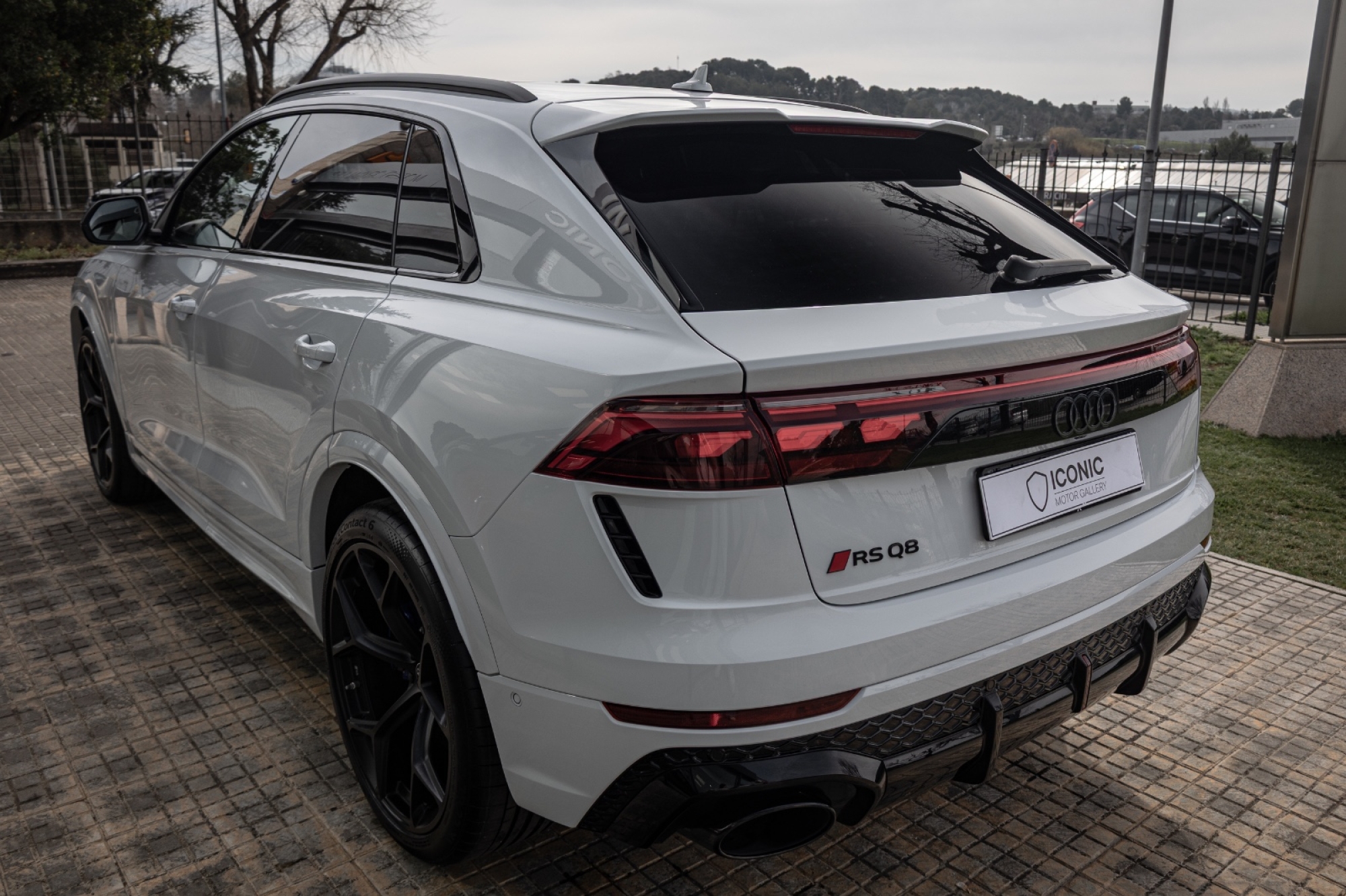 AUDI RSQ8 PERFORMANCE