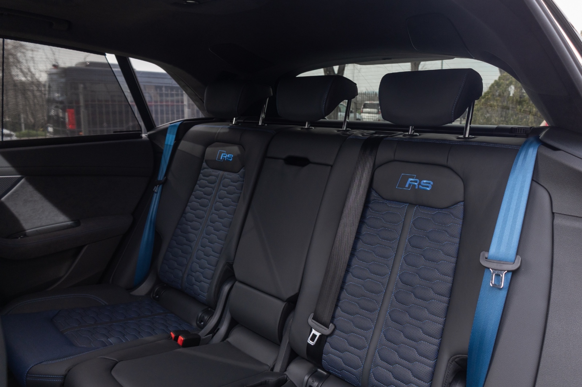 AUDI RSQ8 PERFORMANCE