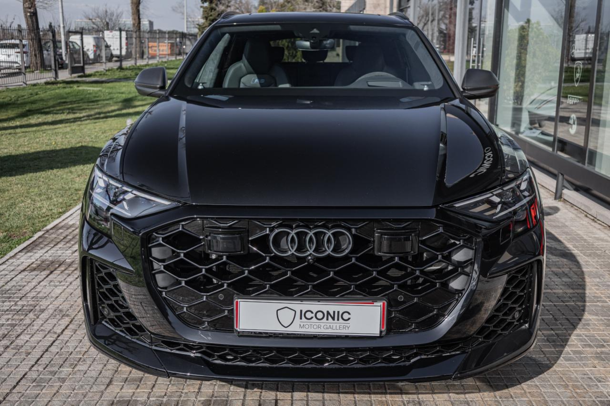 AUDI RSQ8 PERFORMANCE