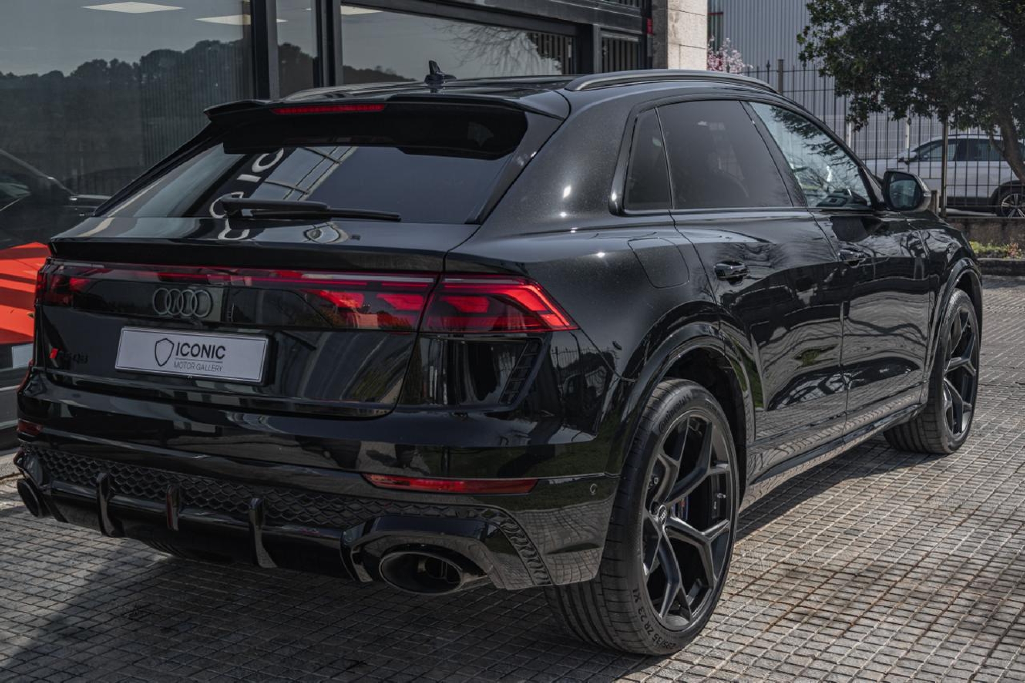AUDI RSQ8 PERFORMANCE