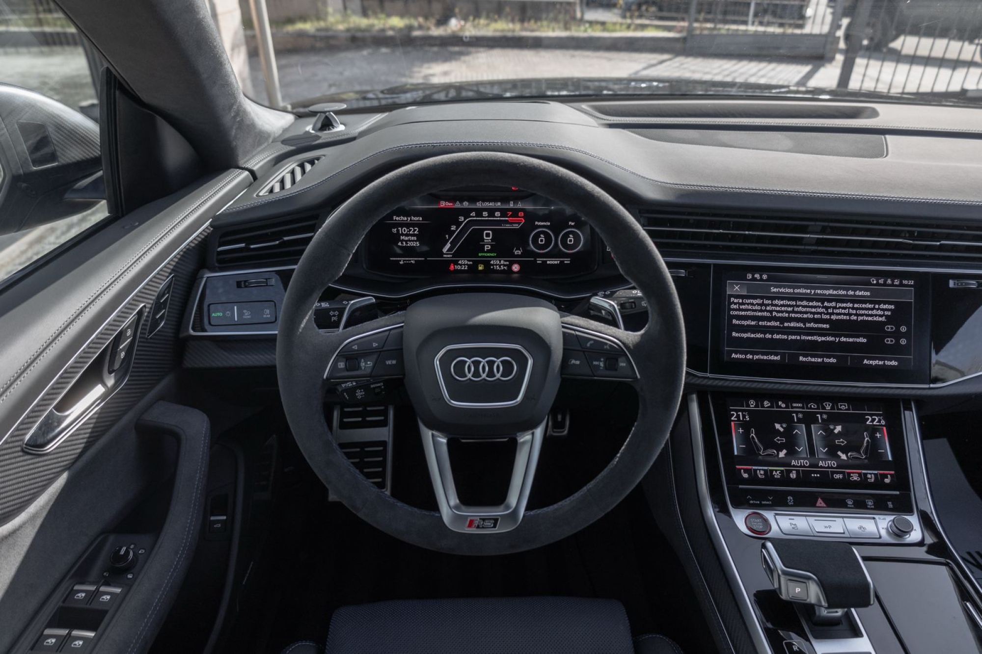 AUDI RSQ8 PERFORMANCE