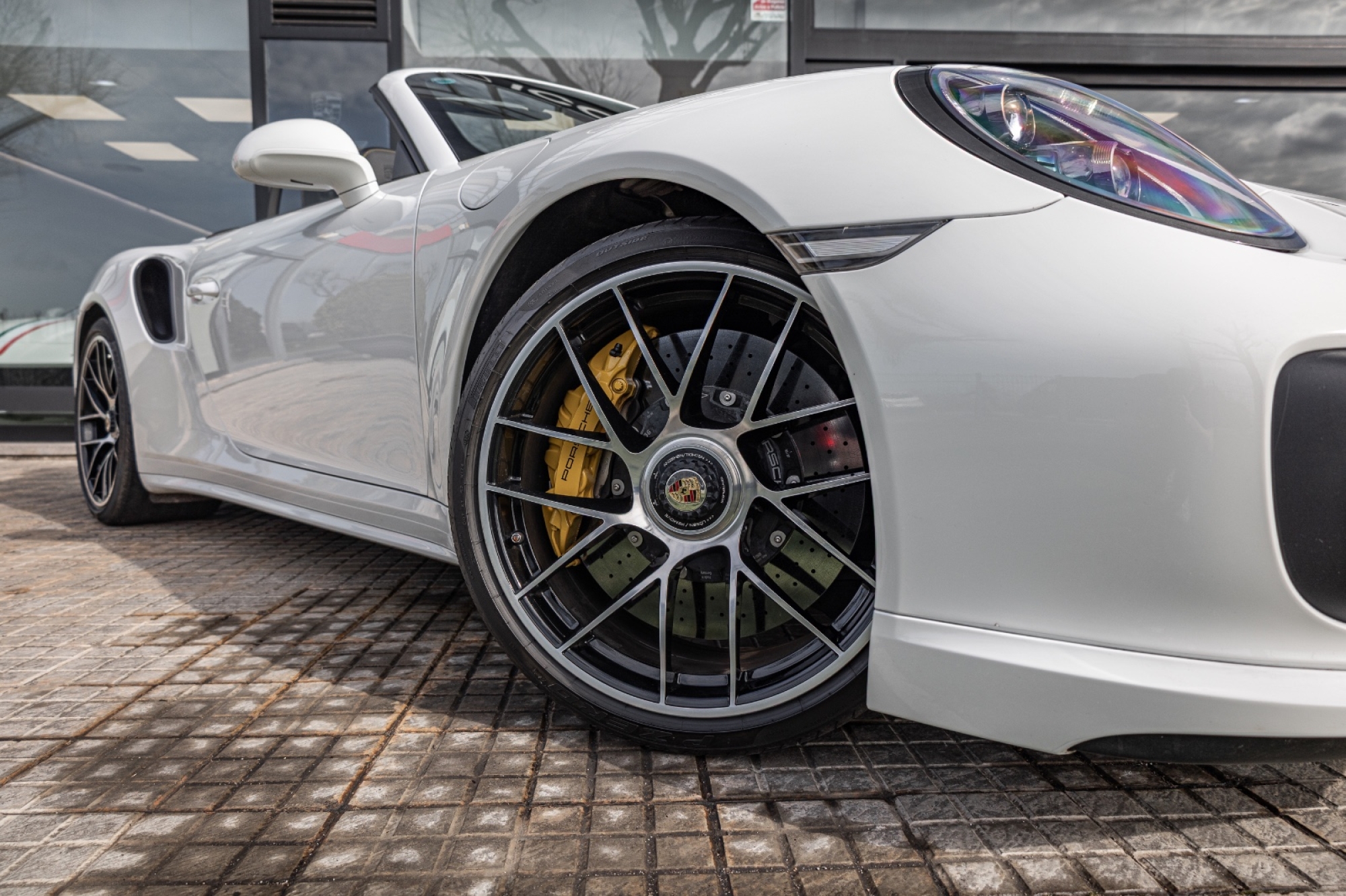 PORSCHE 911 991 TURBO S CABRIO