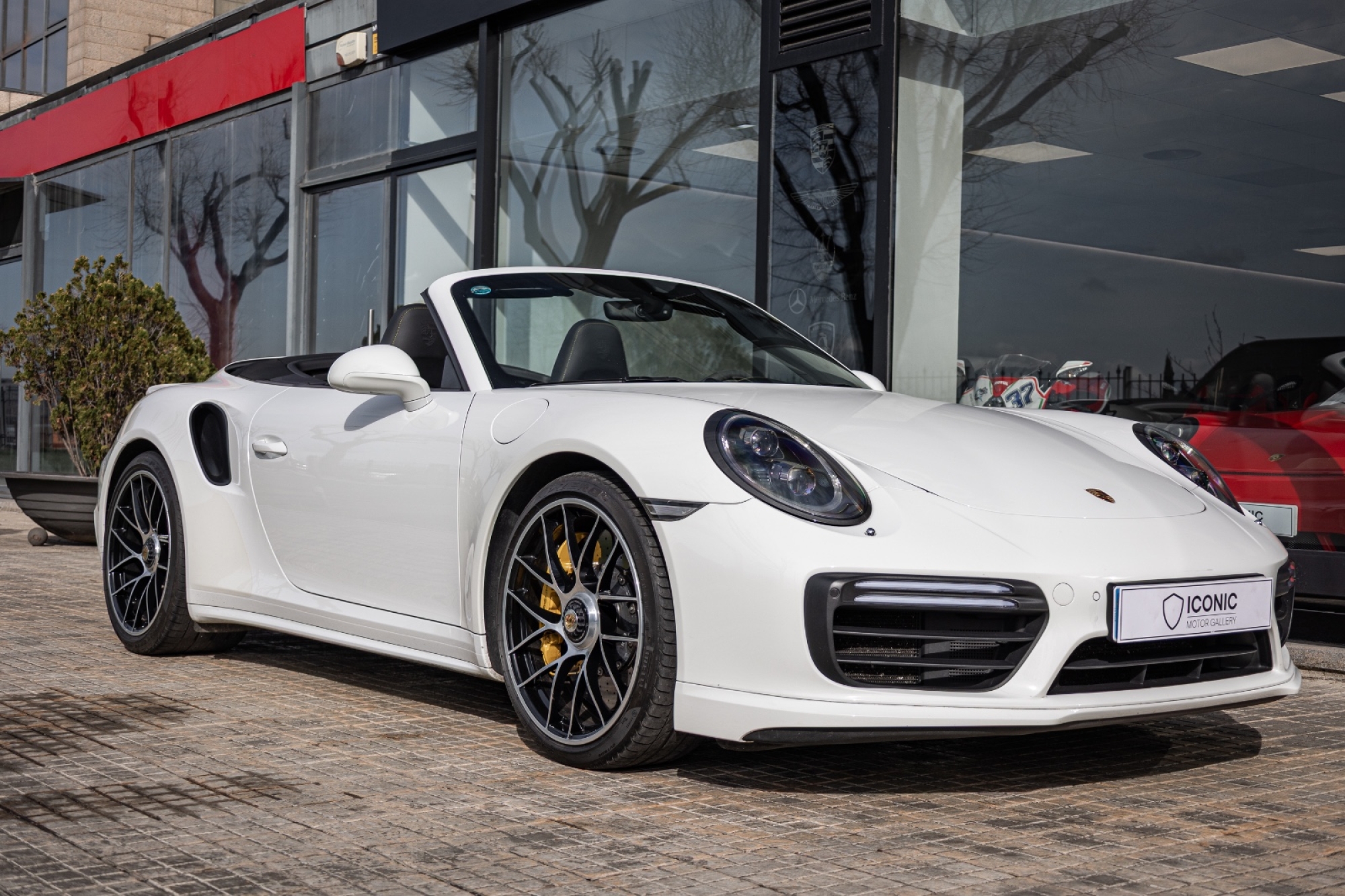 PORSCHE 911 991 TURBO S CABRIO