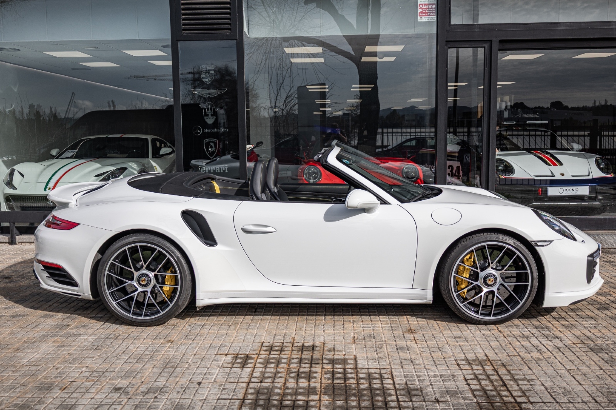 PORSCHE 911 991 TURBO S CABRIO