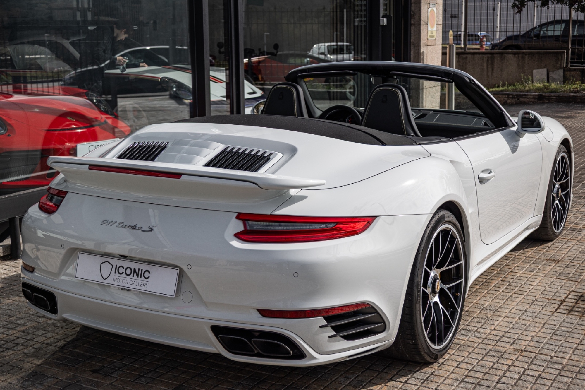 PORSCHE 911 991 TURBO S CABRIO
