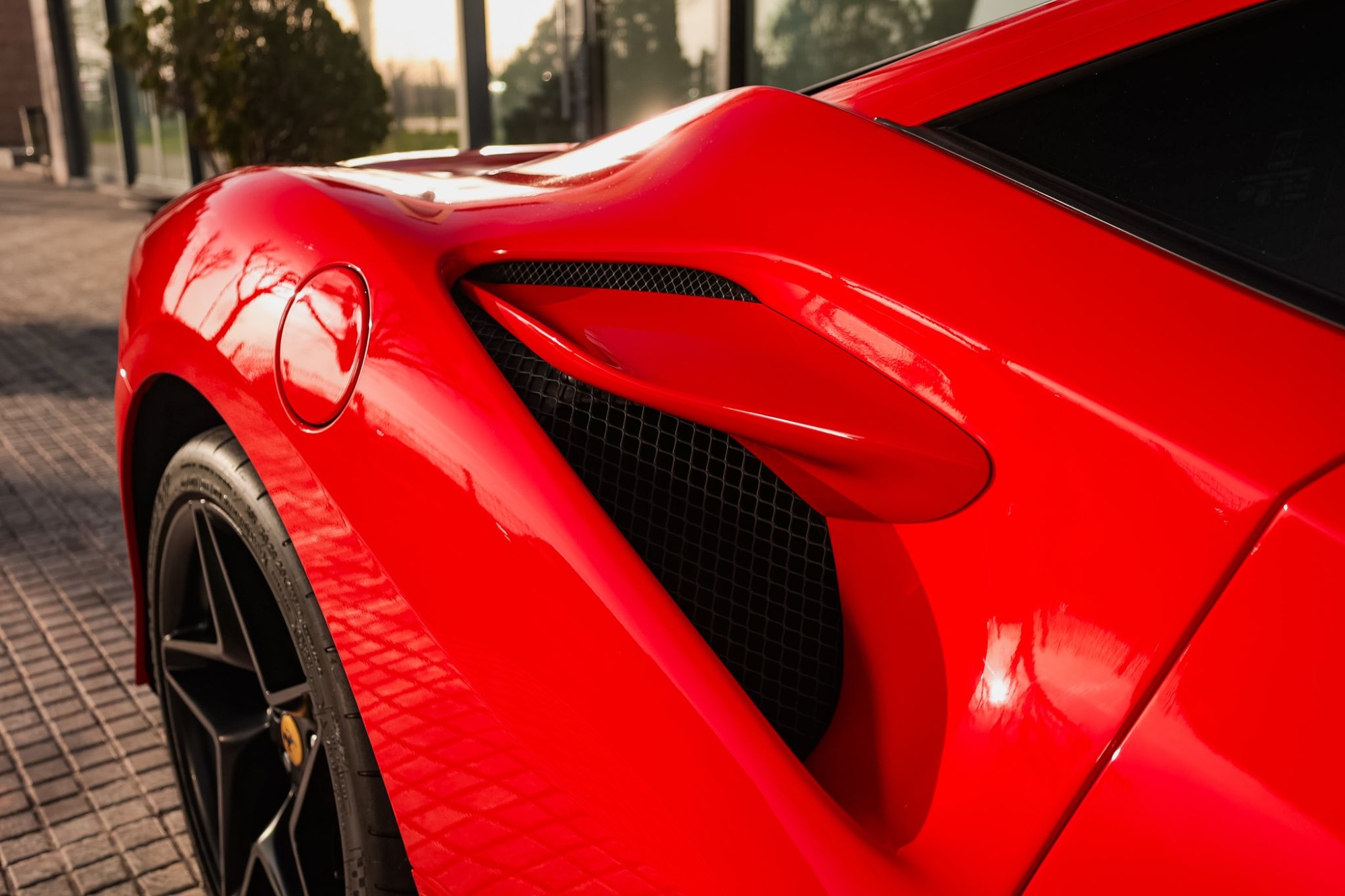 FERRARI F8 TRIBUTO COUPE