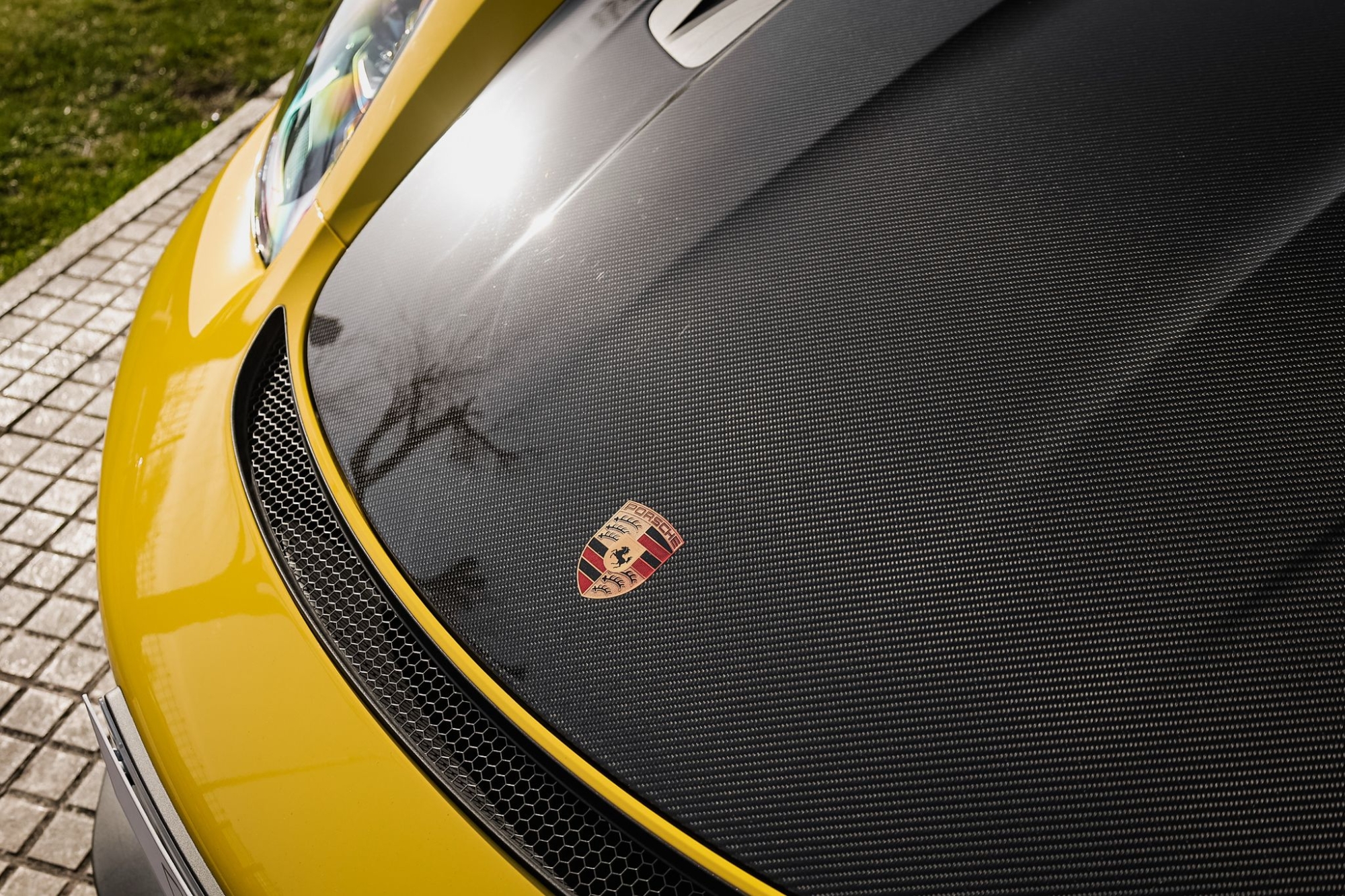 PORSCHE 718 GT4 RS WEISSACH