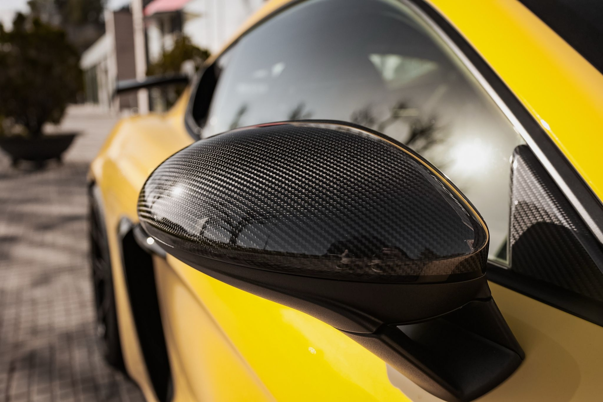 PORSCHE 718 GT4 RS WEISSACH