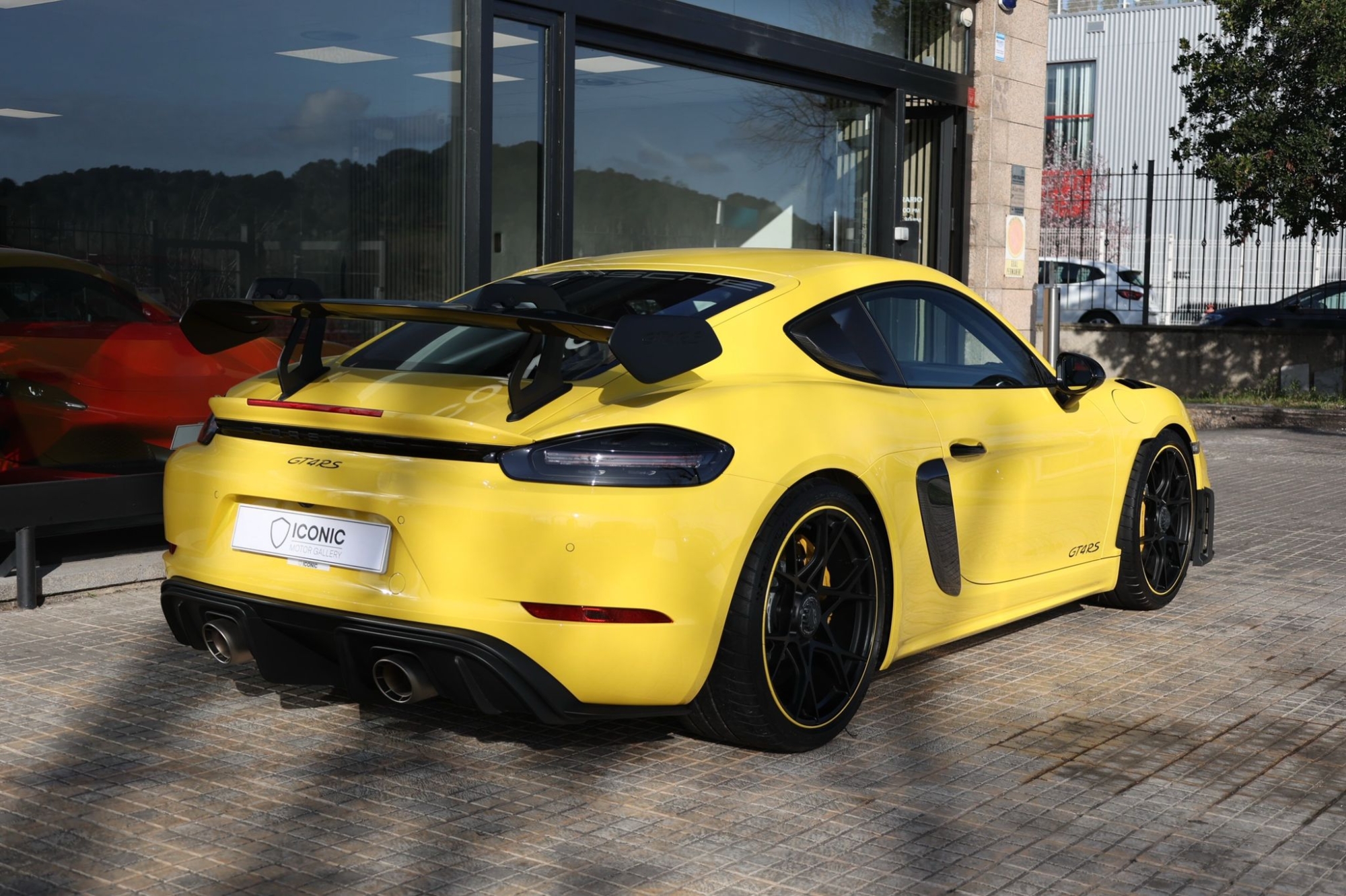 PORSCHE 718 GT4 RS WEISSACH