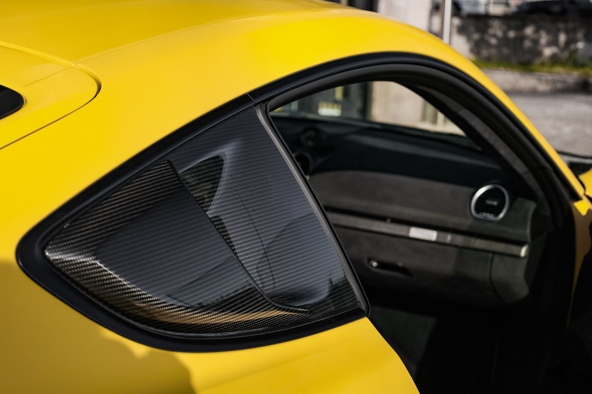 PORSCHE 718 GT4 RS WEISSACH