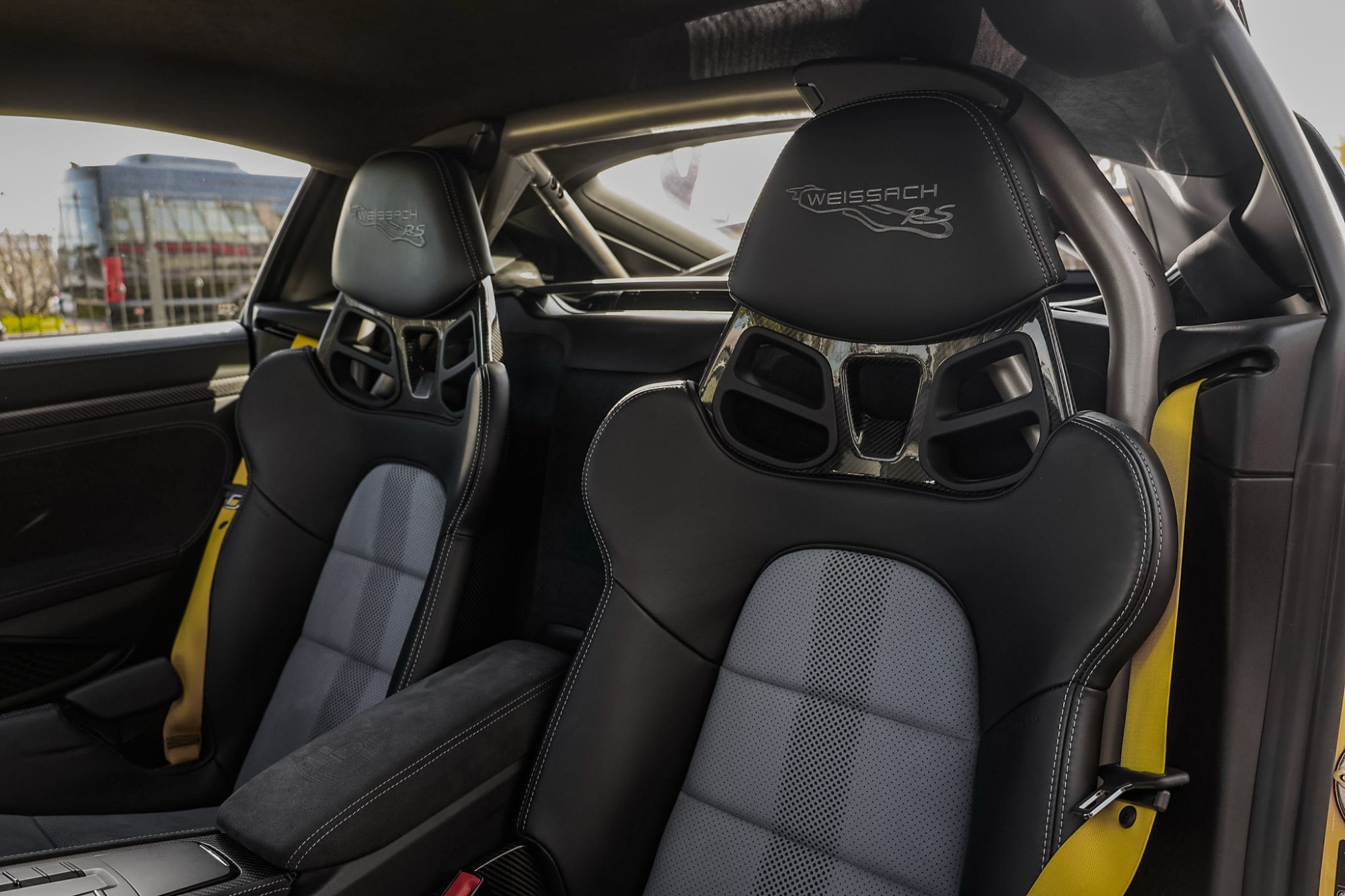 PORSCHE 718 GT4 RS WEISSACH