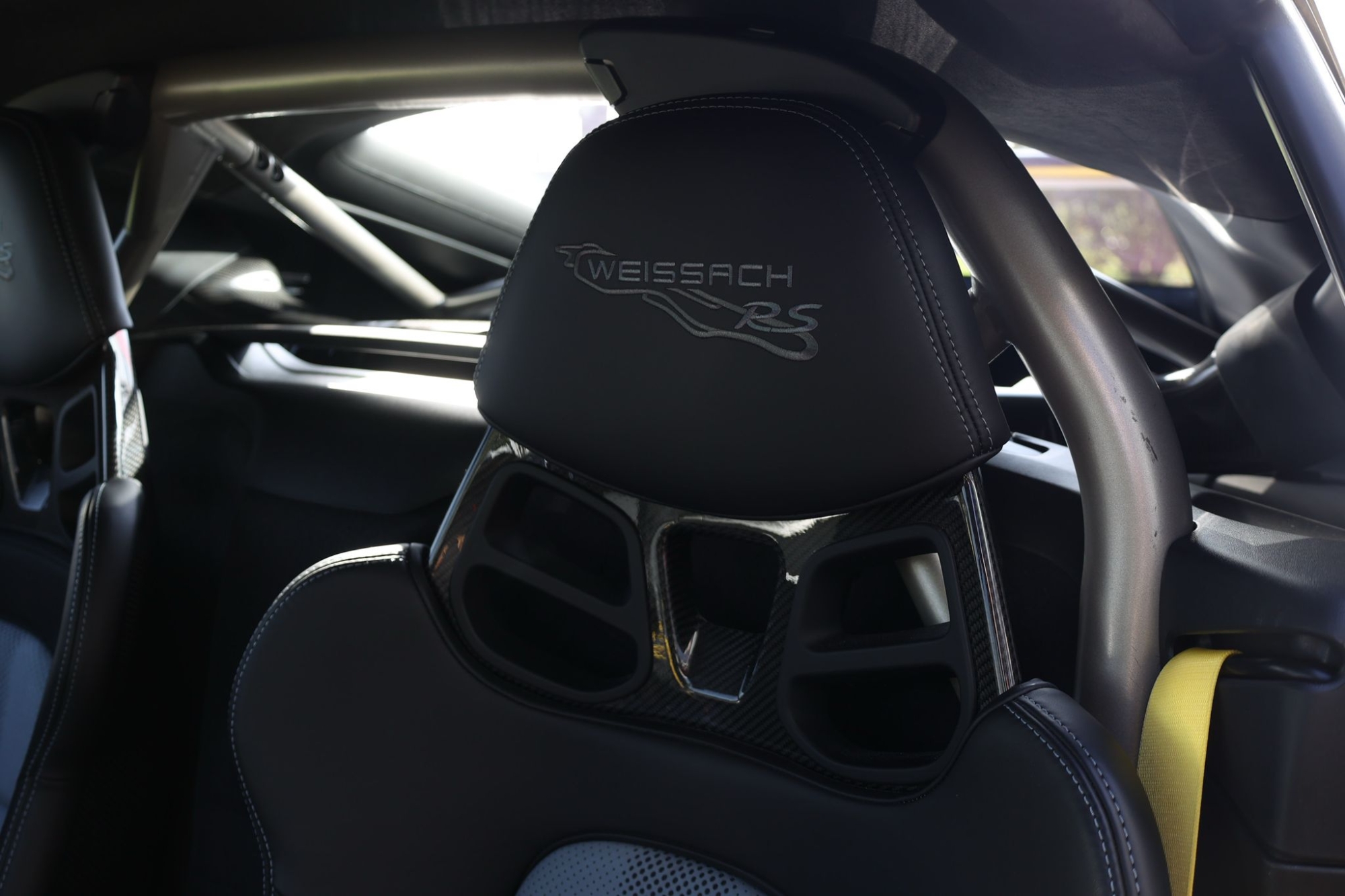 PORSCHE 718 GT4 RS WEISSACH