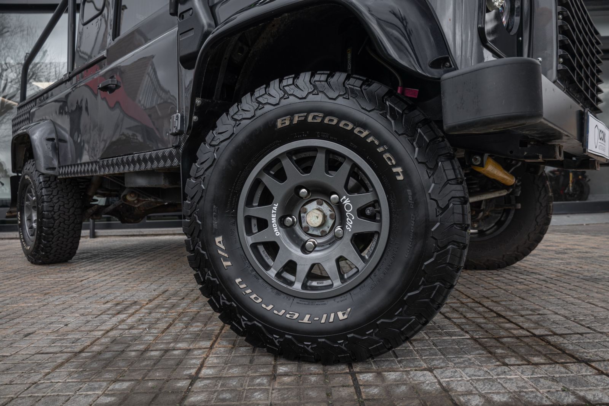 LAND ROVER DEFENDER 110 SW TD5