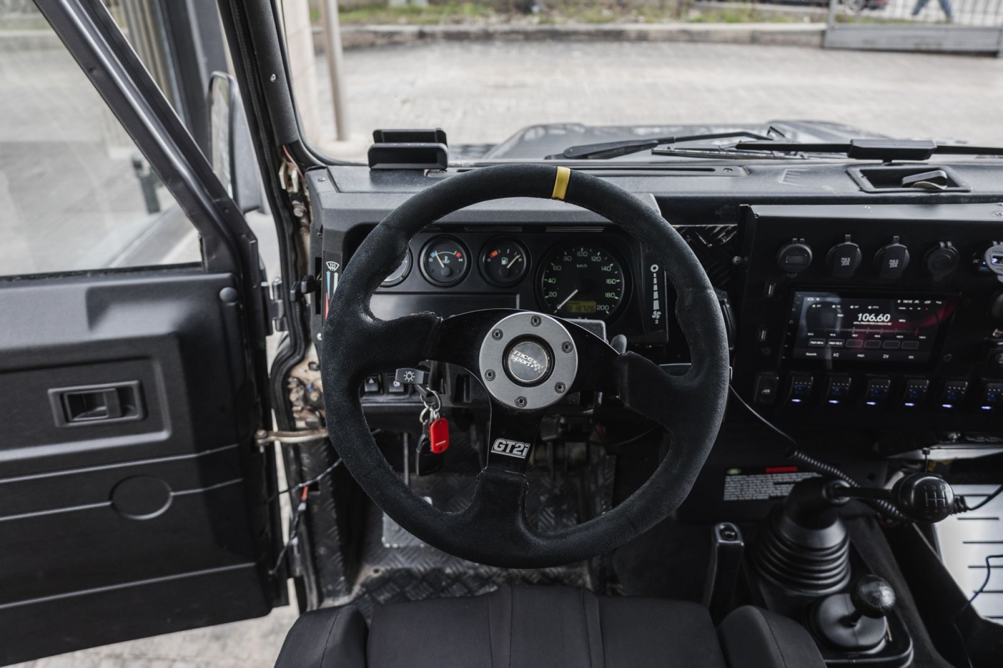 LAND ROVER DEFENDER 110 SW TD5