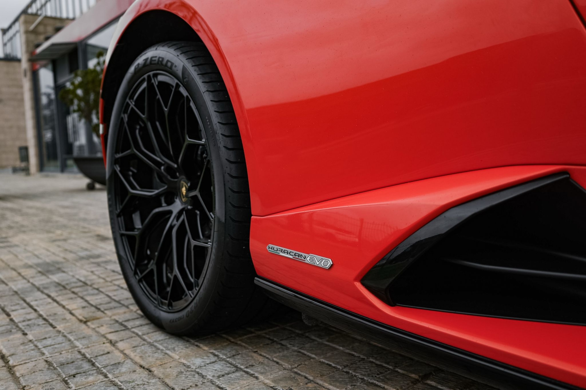 LAMBORGHINI HURACÁN EVO SPYDER