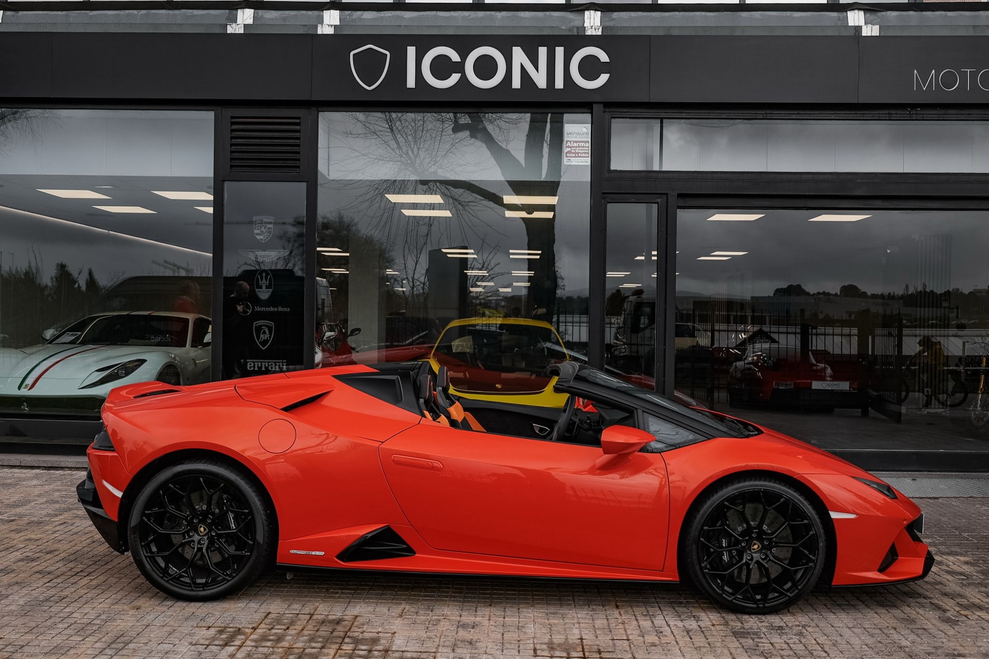 LAMBORGHINI HURACÁN EVO SPYDER
