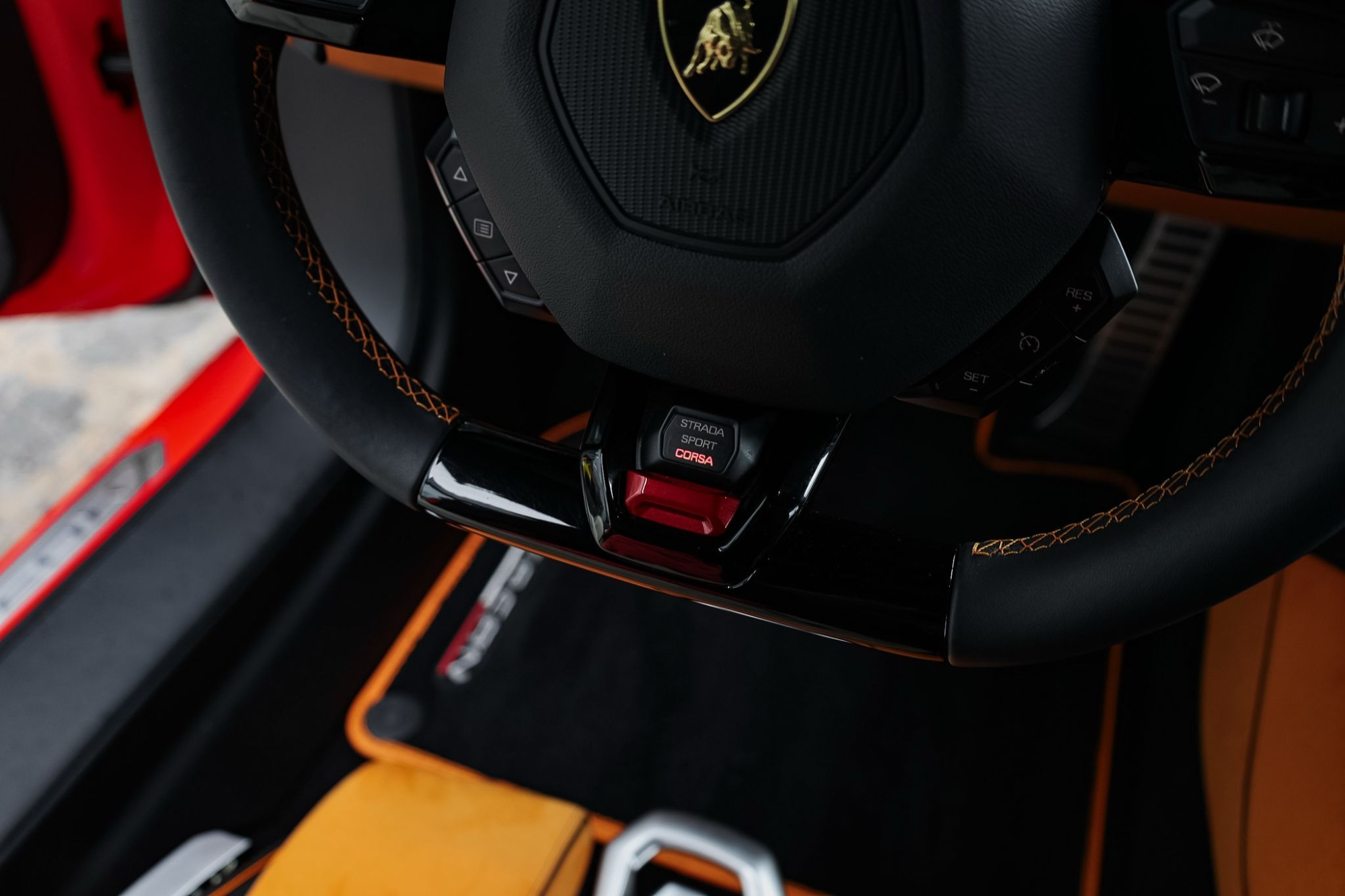 LAMBORGHINI HURACÁN EVO SPYDER