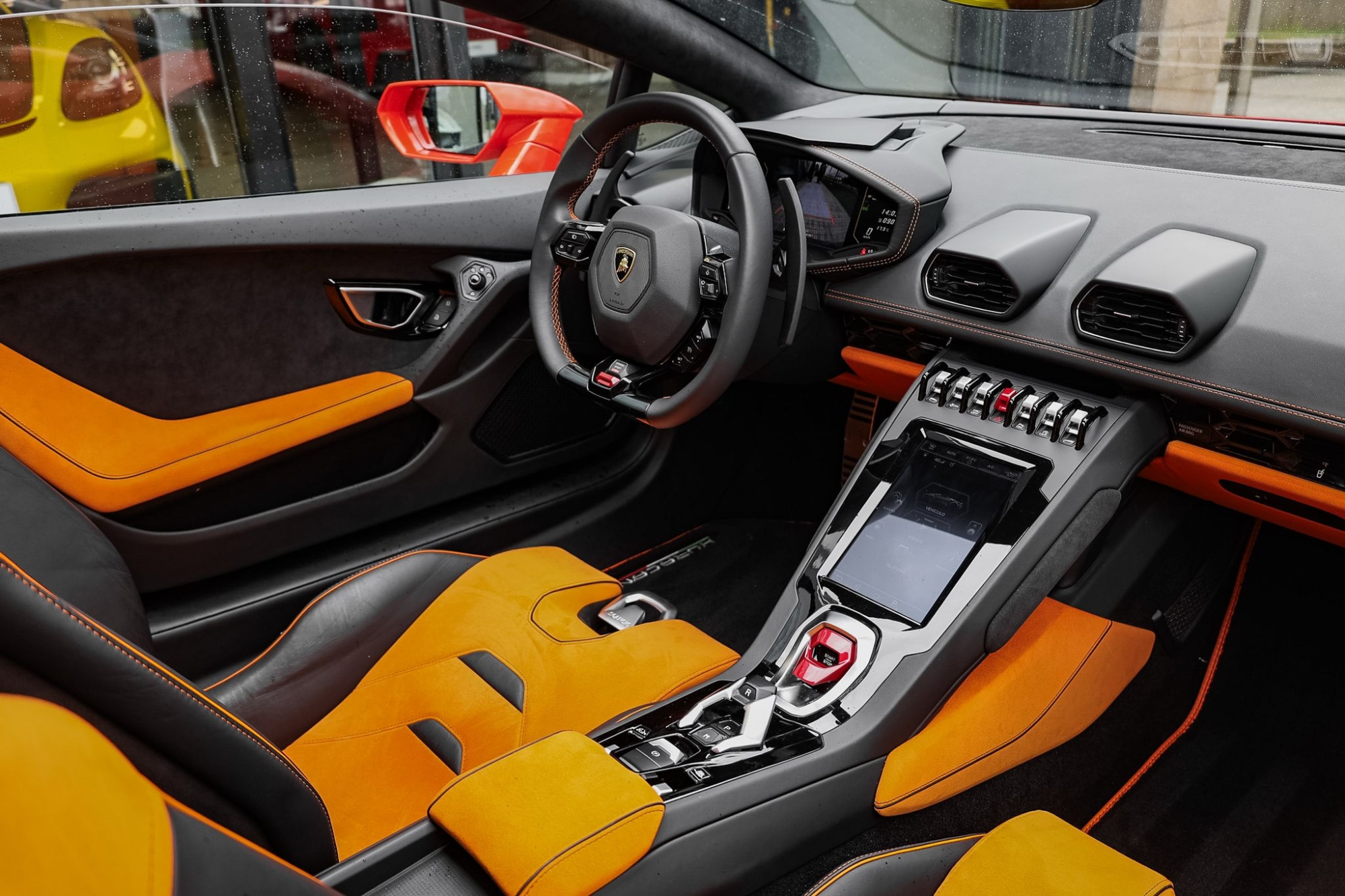 LAMBORGHINI HURACÁN EVO SPYDER