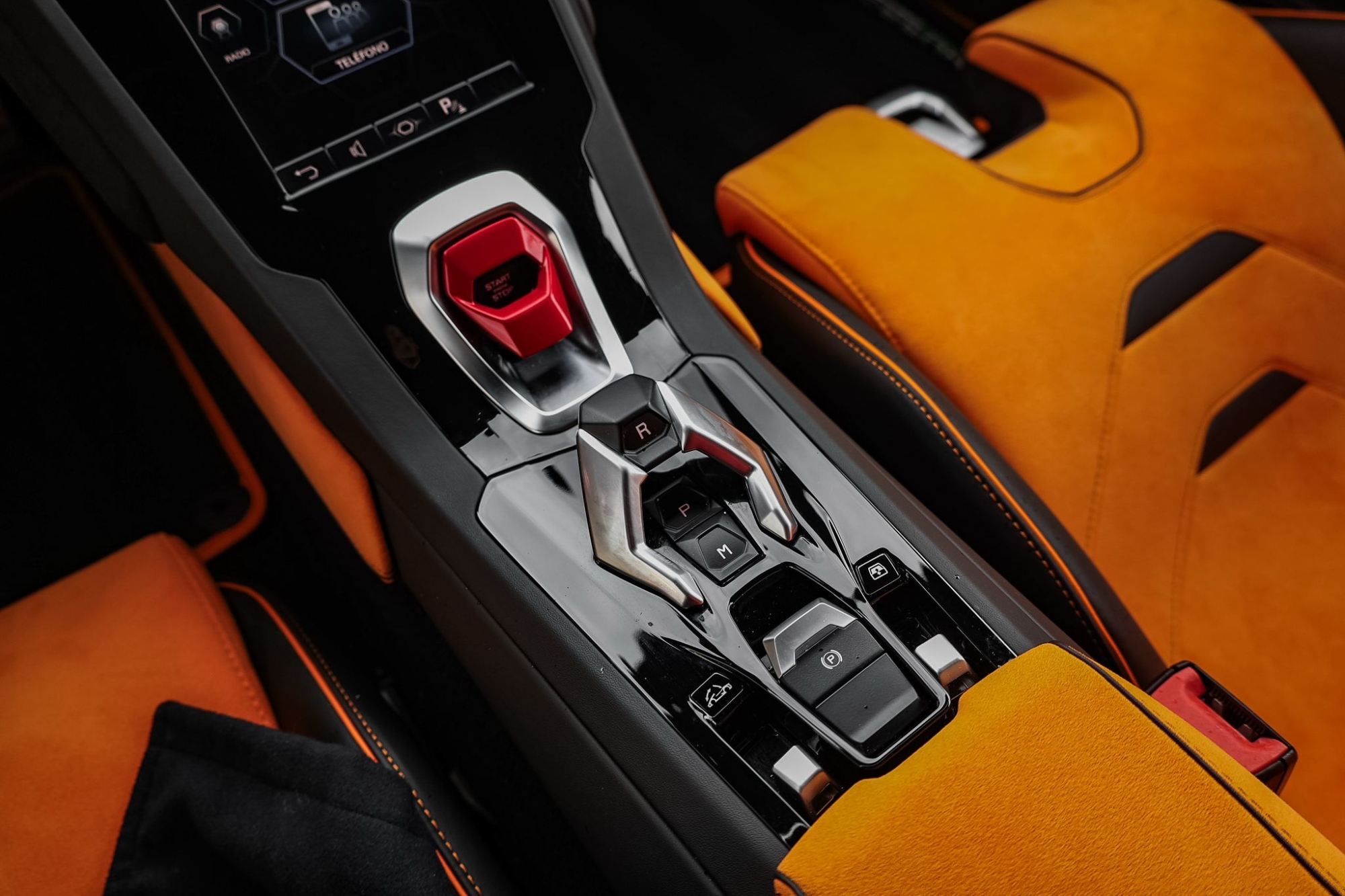 LAMBORGHINI HURACÁN EVO SPYDER