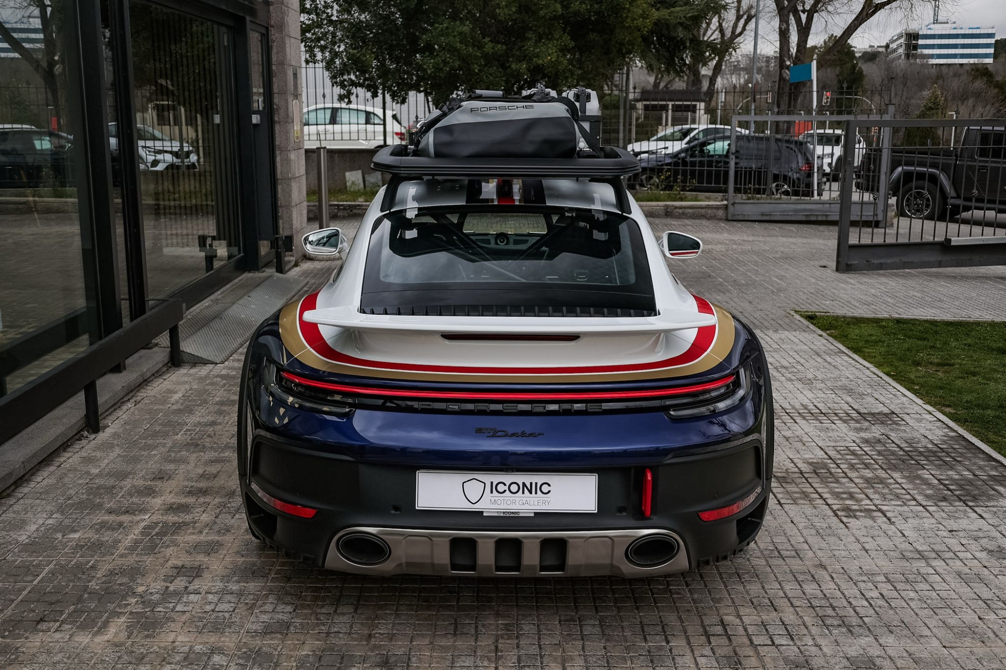 PORSCHE 911 DAKAR
