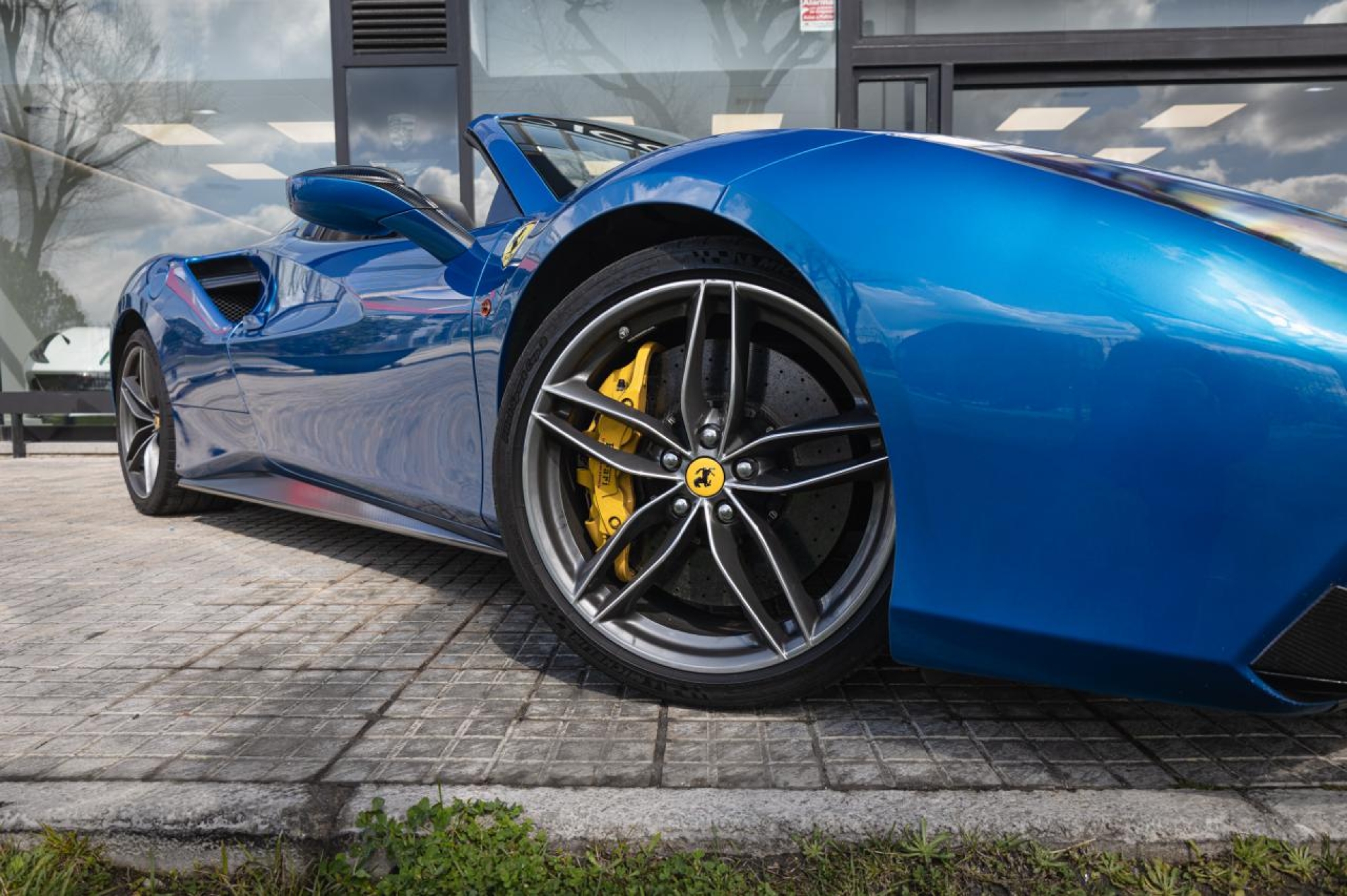 FERRARI 488 SPIDER