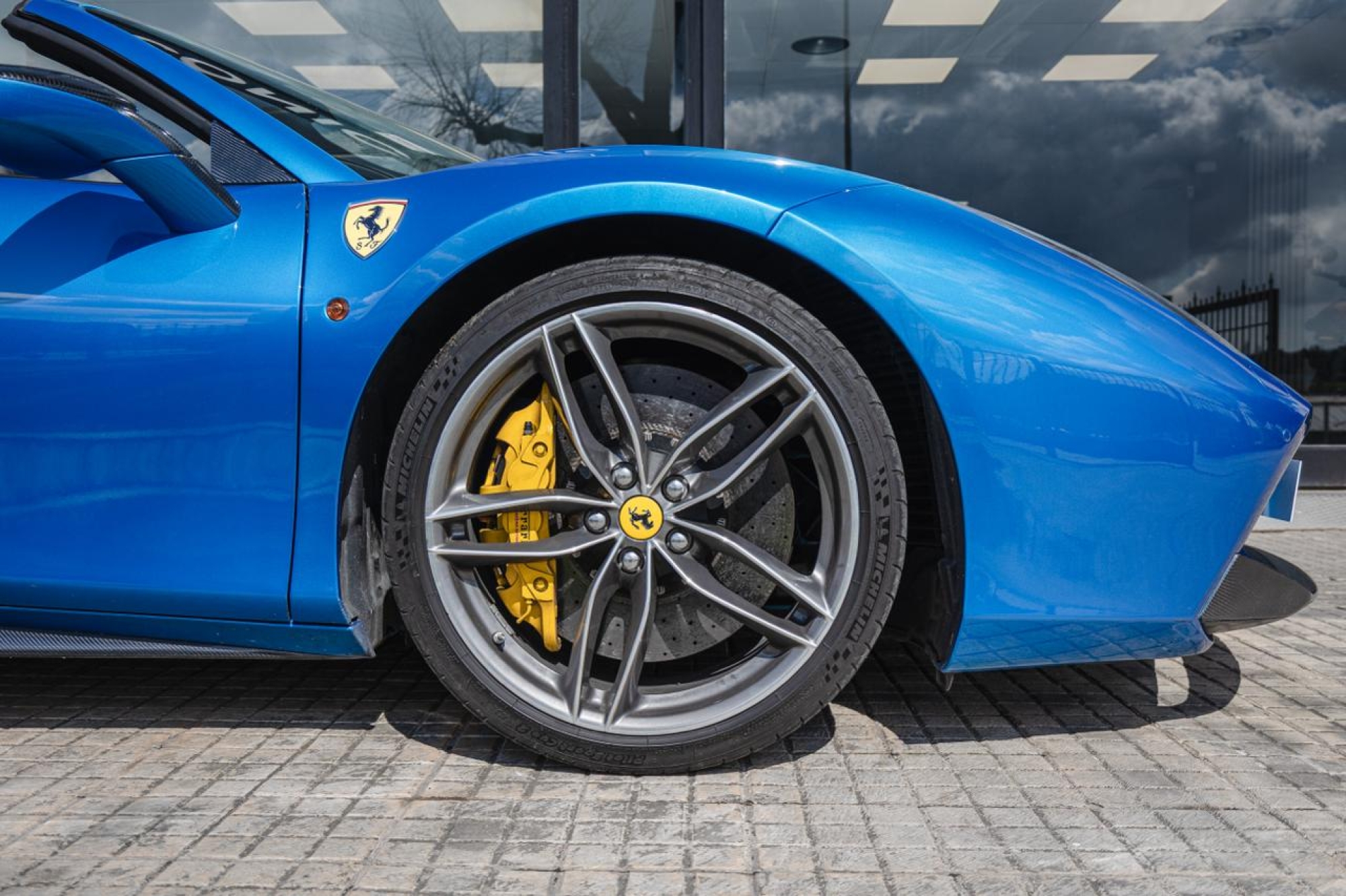 FERRARI 488 SPIDER