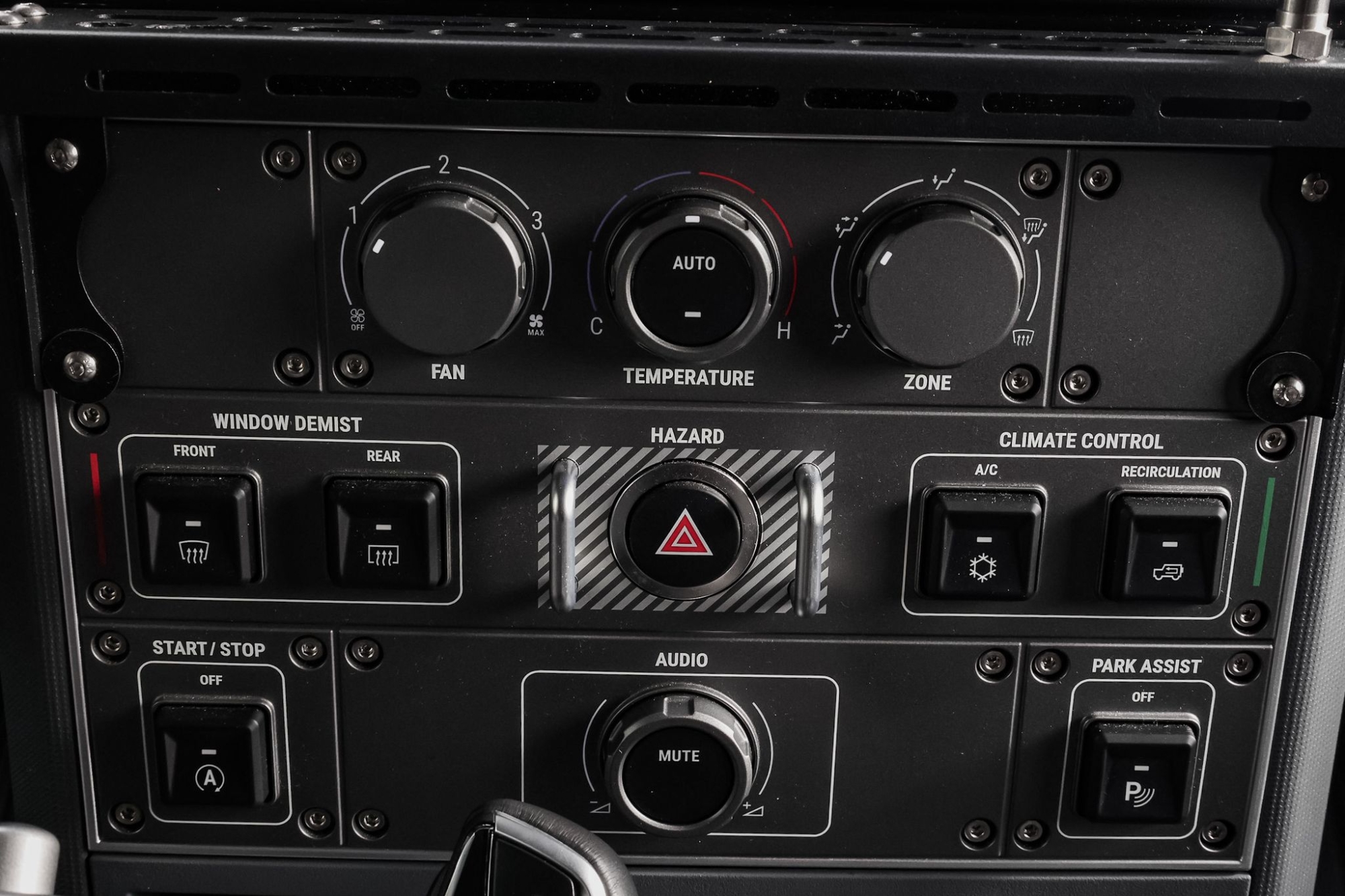 INEOS GRENADIER FIELDMASTER