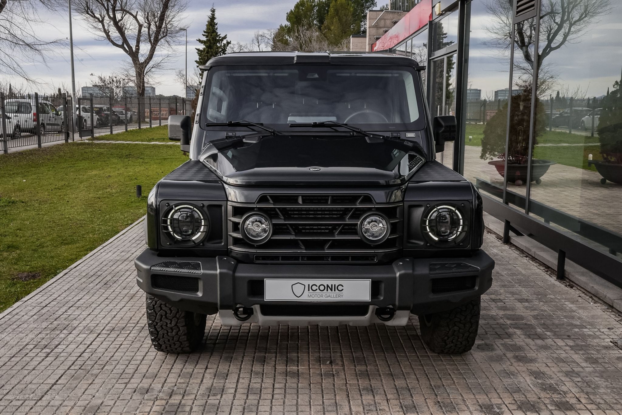 INEOS GRENADIER FIELDMASTER