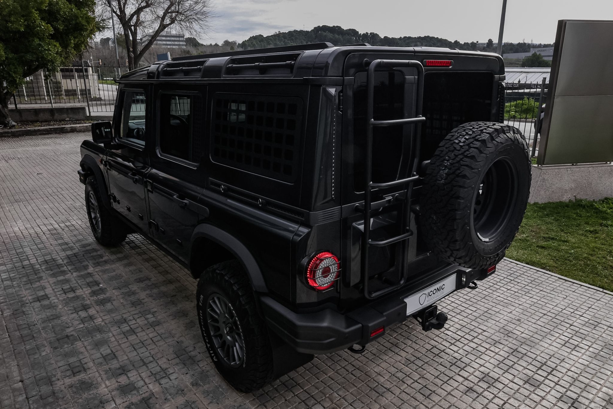 INEOS GRENADIER FIELDMASTER