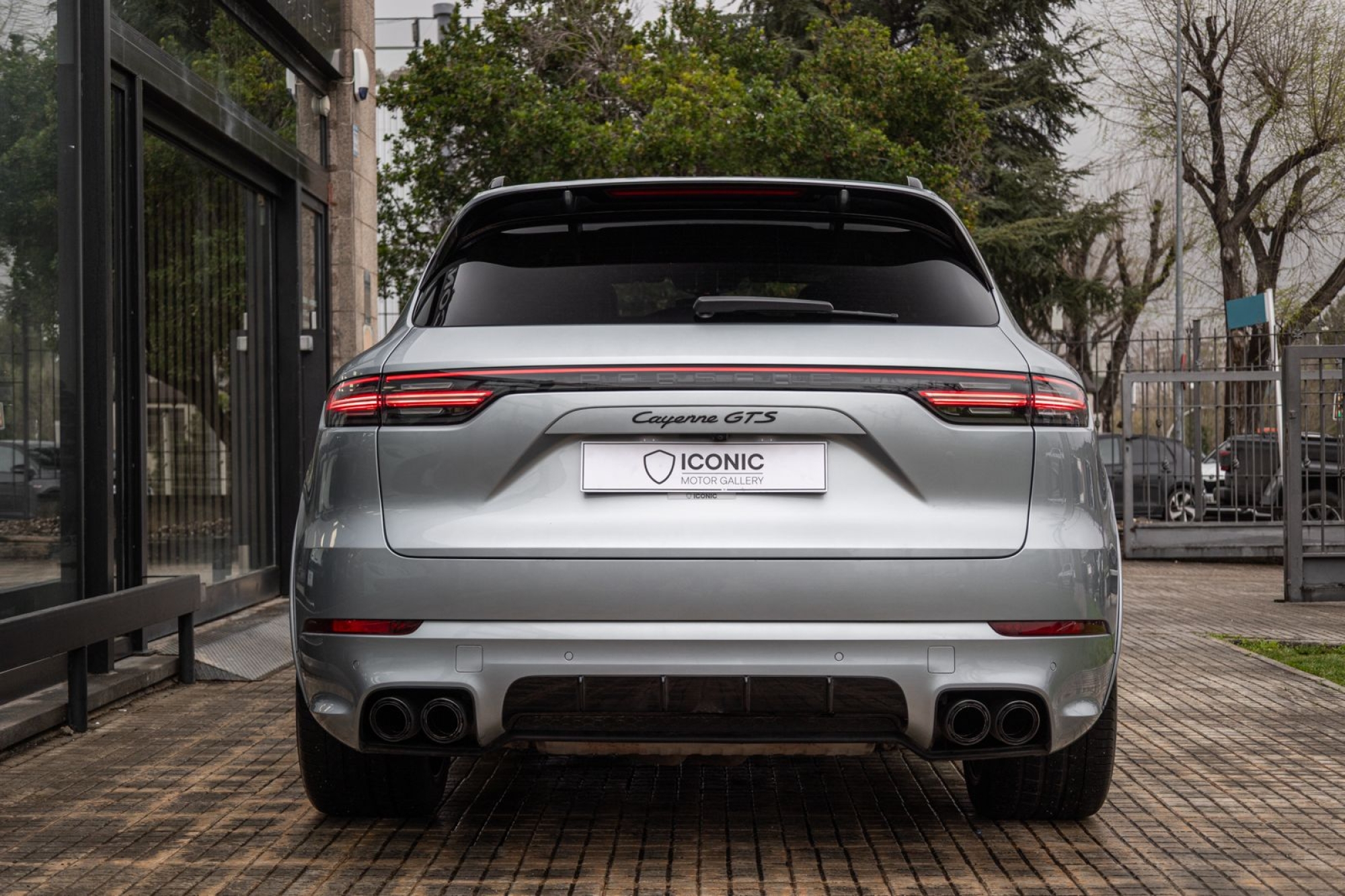 PORSCHE CAYENNE GTS