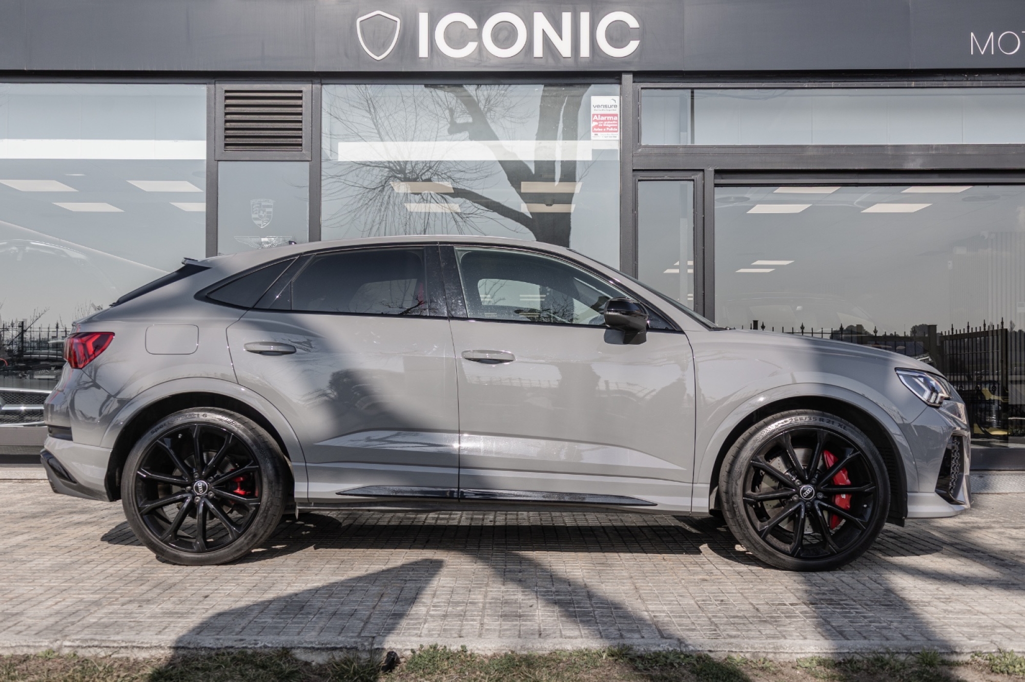 AUDI RSQ3