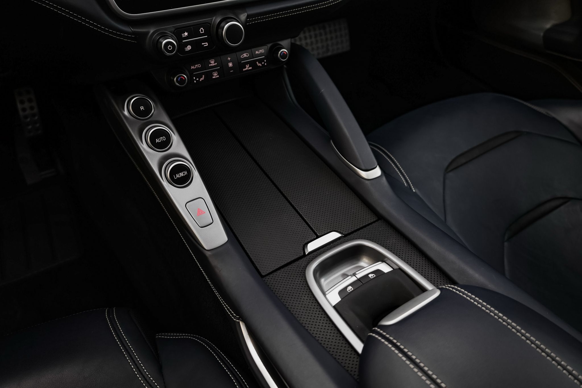 FERRARI GTC4 LUSSO