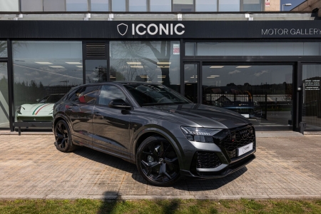 AUDI RSQ8