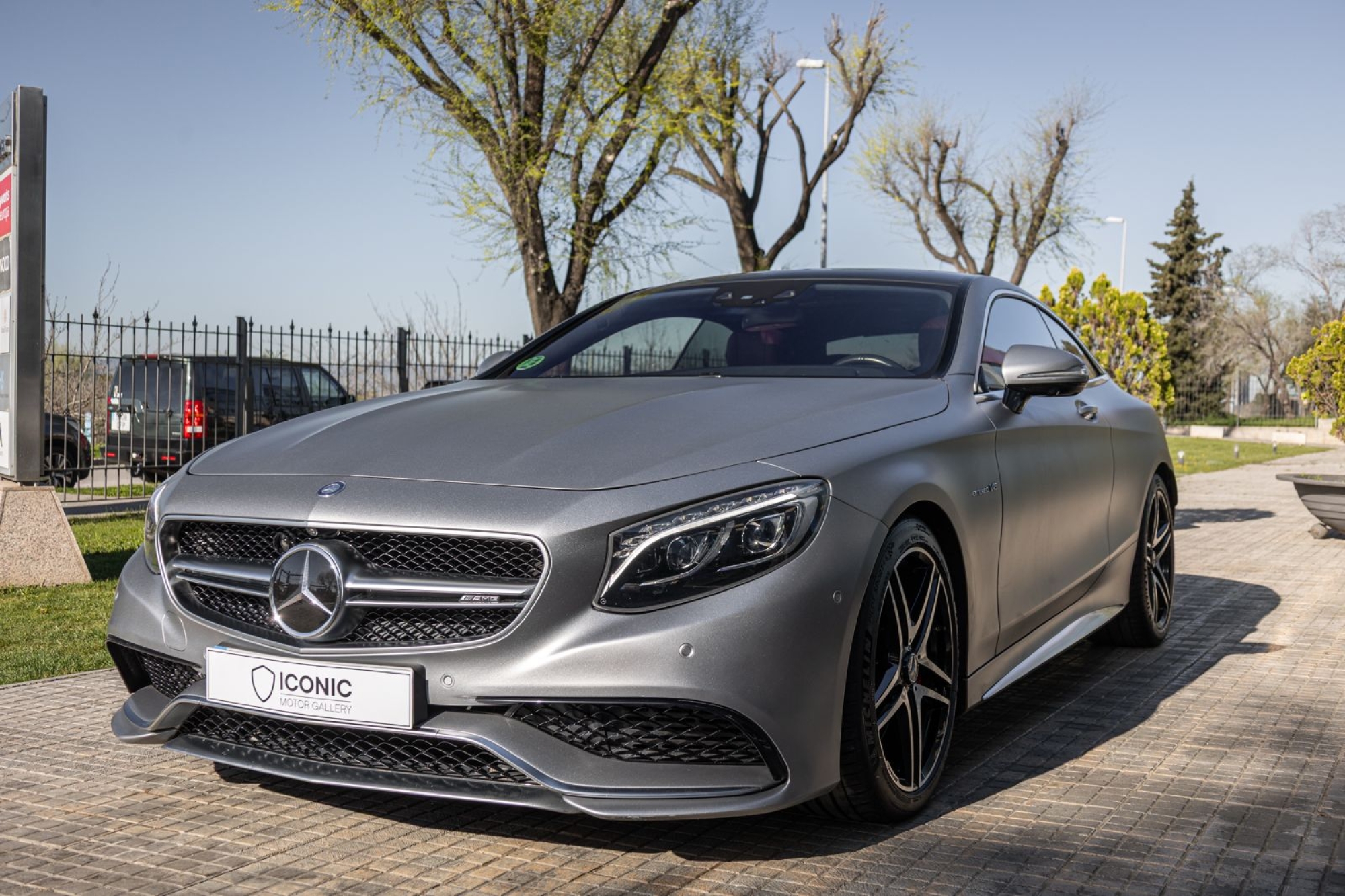 MERCEDES-BENZ S63 AMG COUPÉ 4MATIC