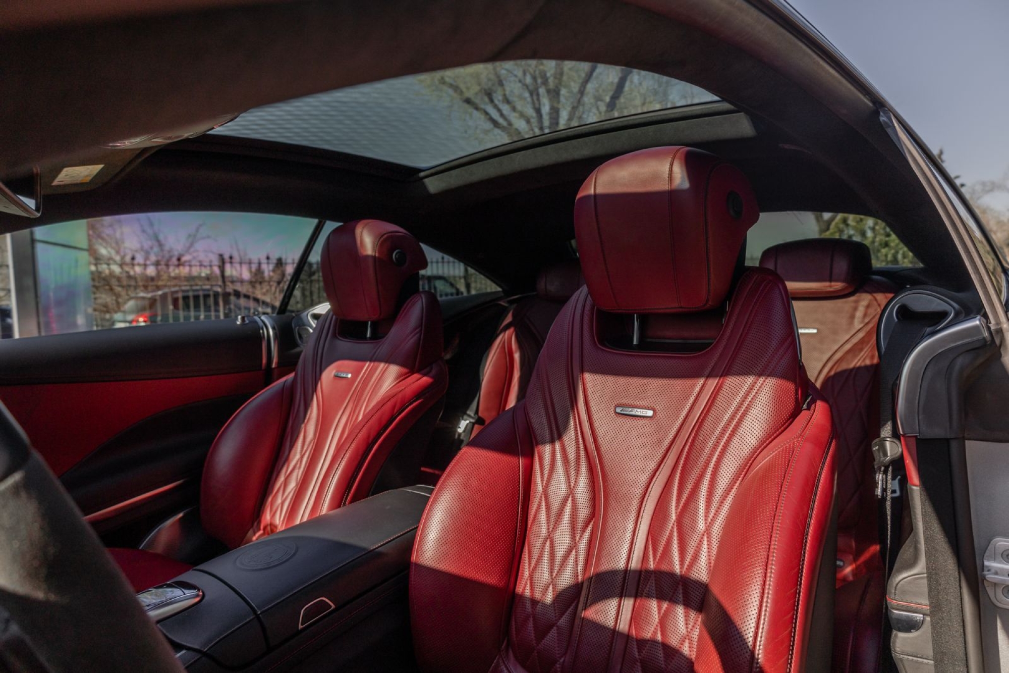 MERCEDES-BENZ S63 AMG COUPÉ 4MATIC
