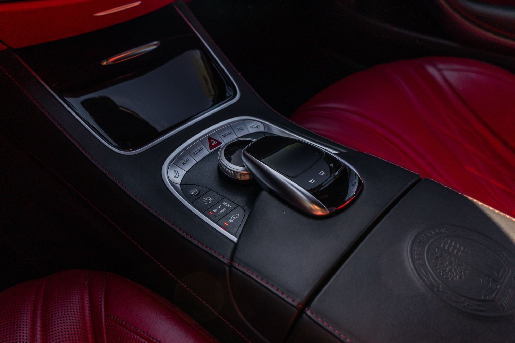 MERCEDES-BENZ S63 AMG COUPÉ 4MATIC