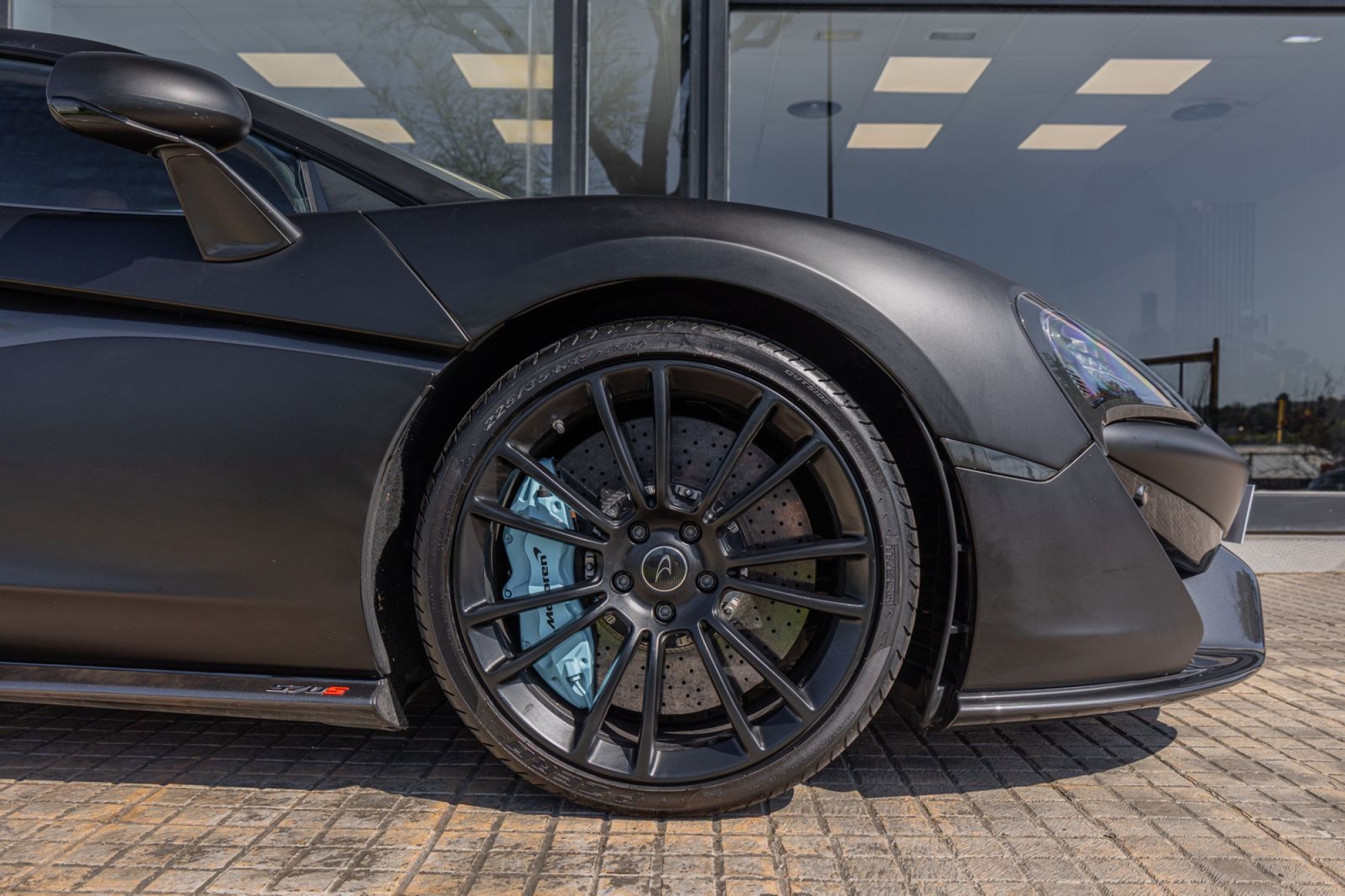 MCLAREN 570S