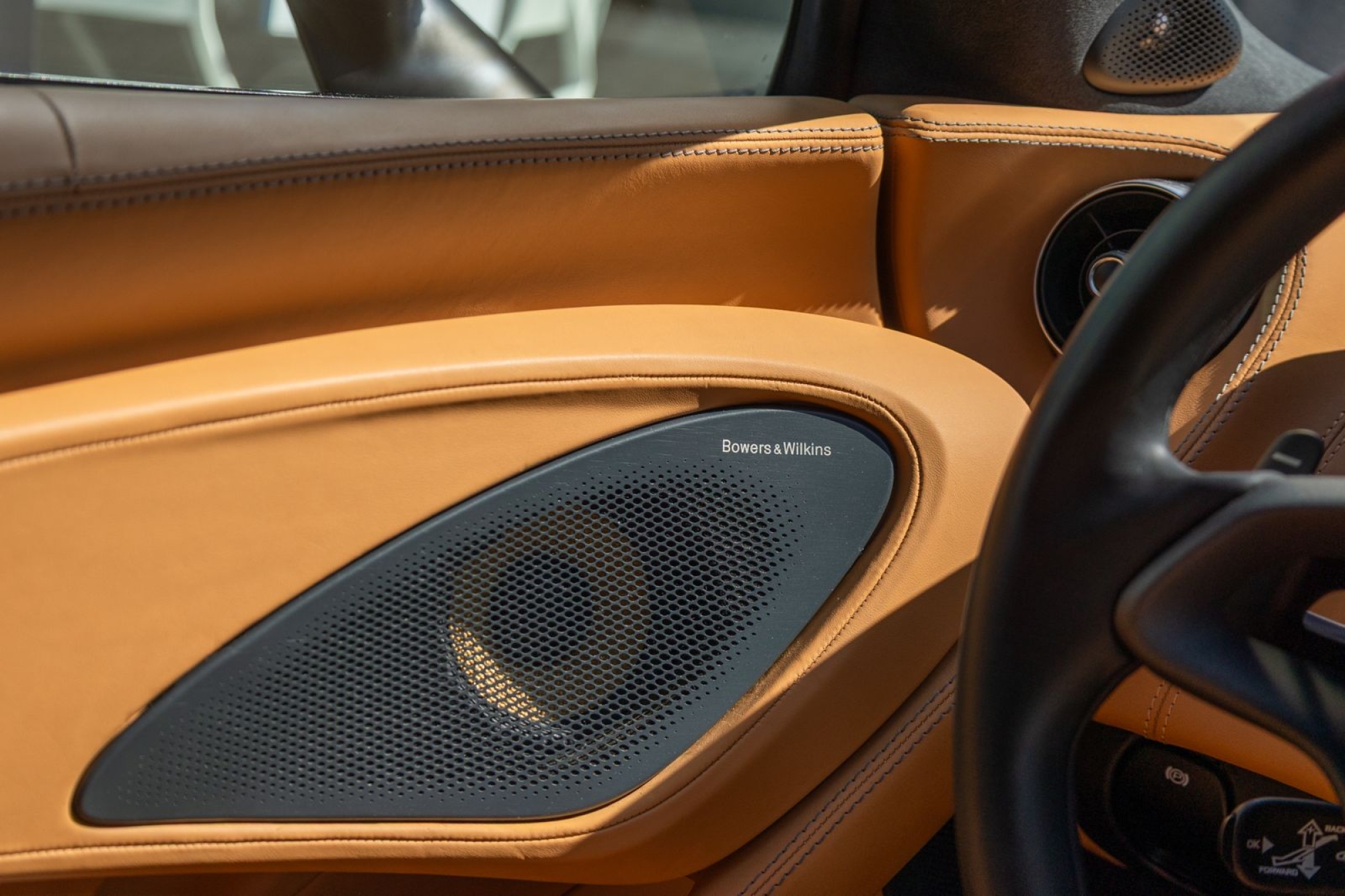 MCLAREN 570S
