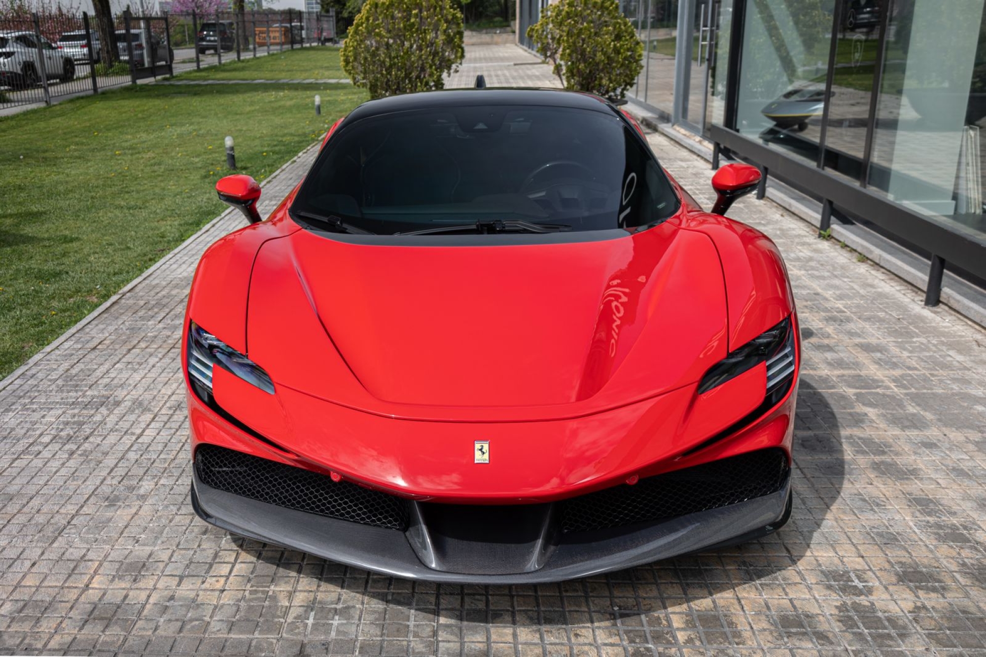 FERRARI SF90 ASSETO FIORANO