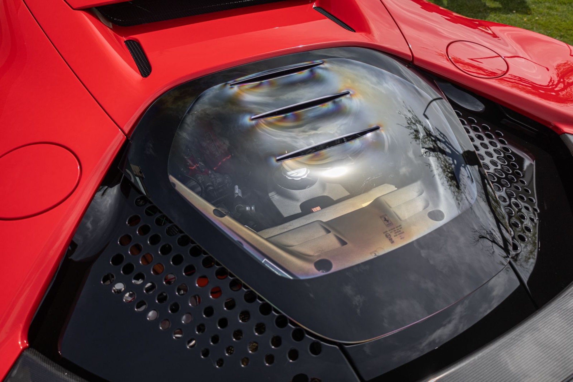 FERRARI SF90 ASSETO FIORANO